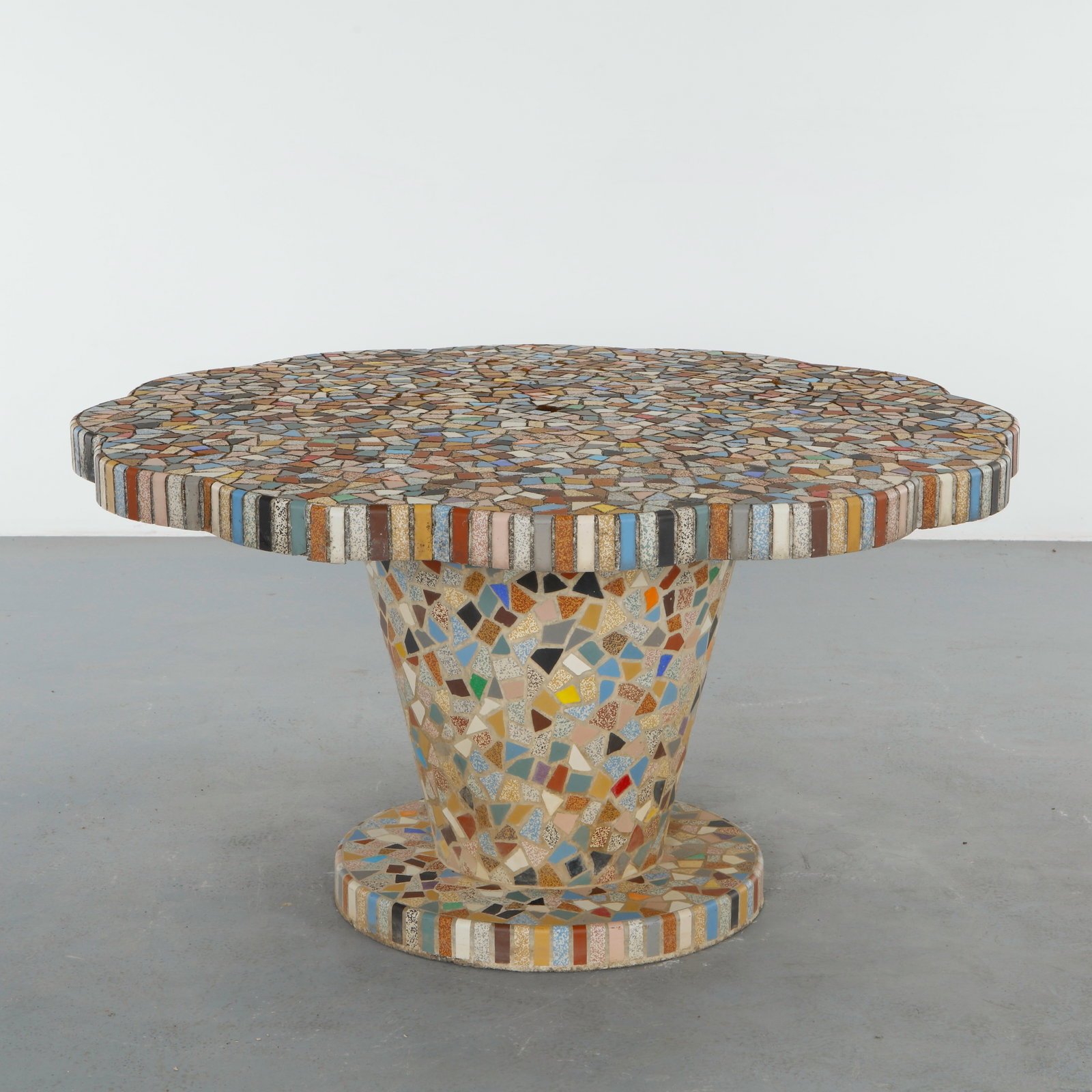 Scalloped Edge Mosaic Tile Dining Table, 1960s - 3