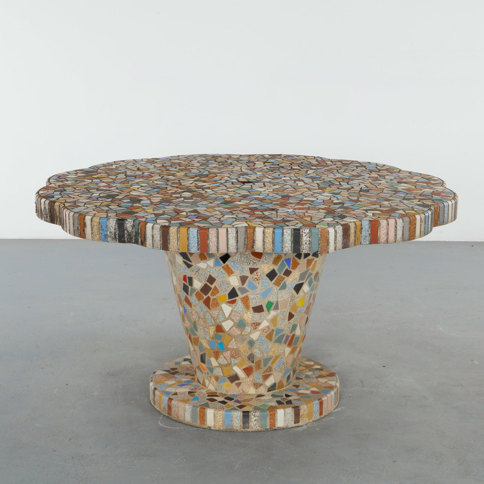 Scalloped Edge Mosaic Tile Dining Table, 1960s - 4