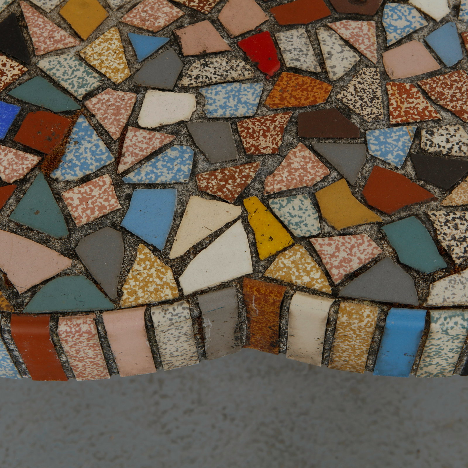 Scalloped Edge Mosaic Tile Dining Table, 1960s - 8