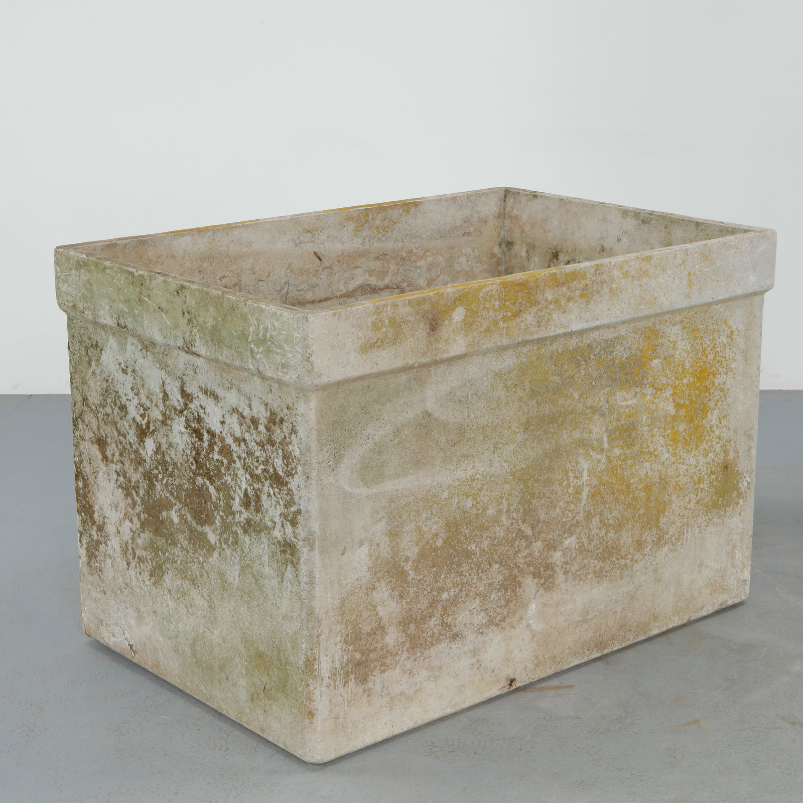 Willy Guhl, Monumental 4-Foot Rectangular Planter, 1960s: Monumental rectangular planter by Willy Guhl executed in fiber cement with richly weathered surfaces and mineral patina. The restrained geometric form exemplifies Guhl's timeless modernist garden desi