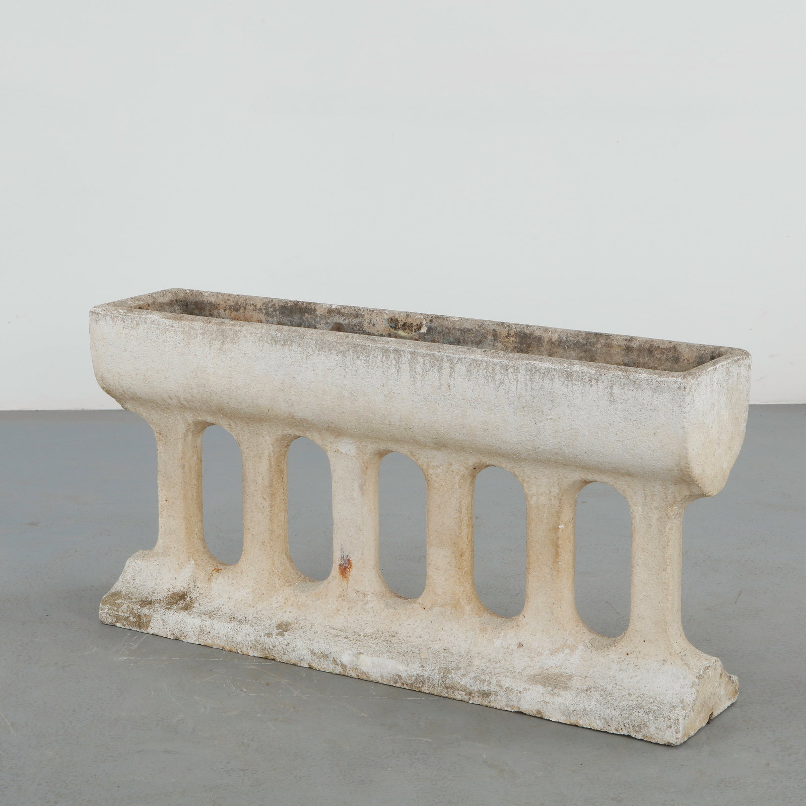 Architectural Stone Pillared Planter, 1960s (1 of 14)