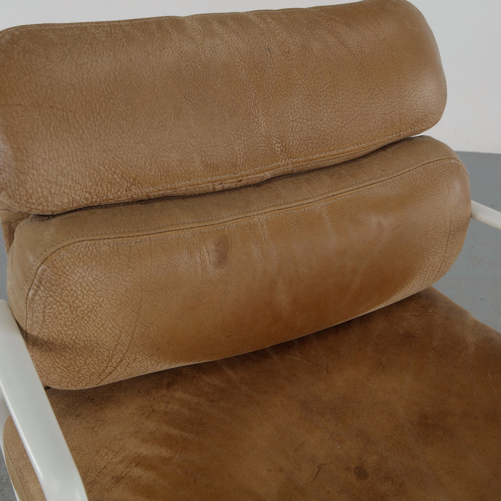 Herman Miller Eames Soft Pad Executive Chair in Camel Leather - 10