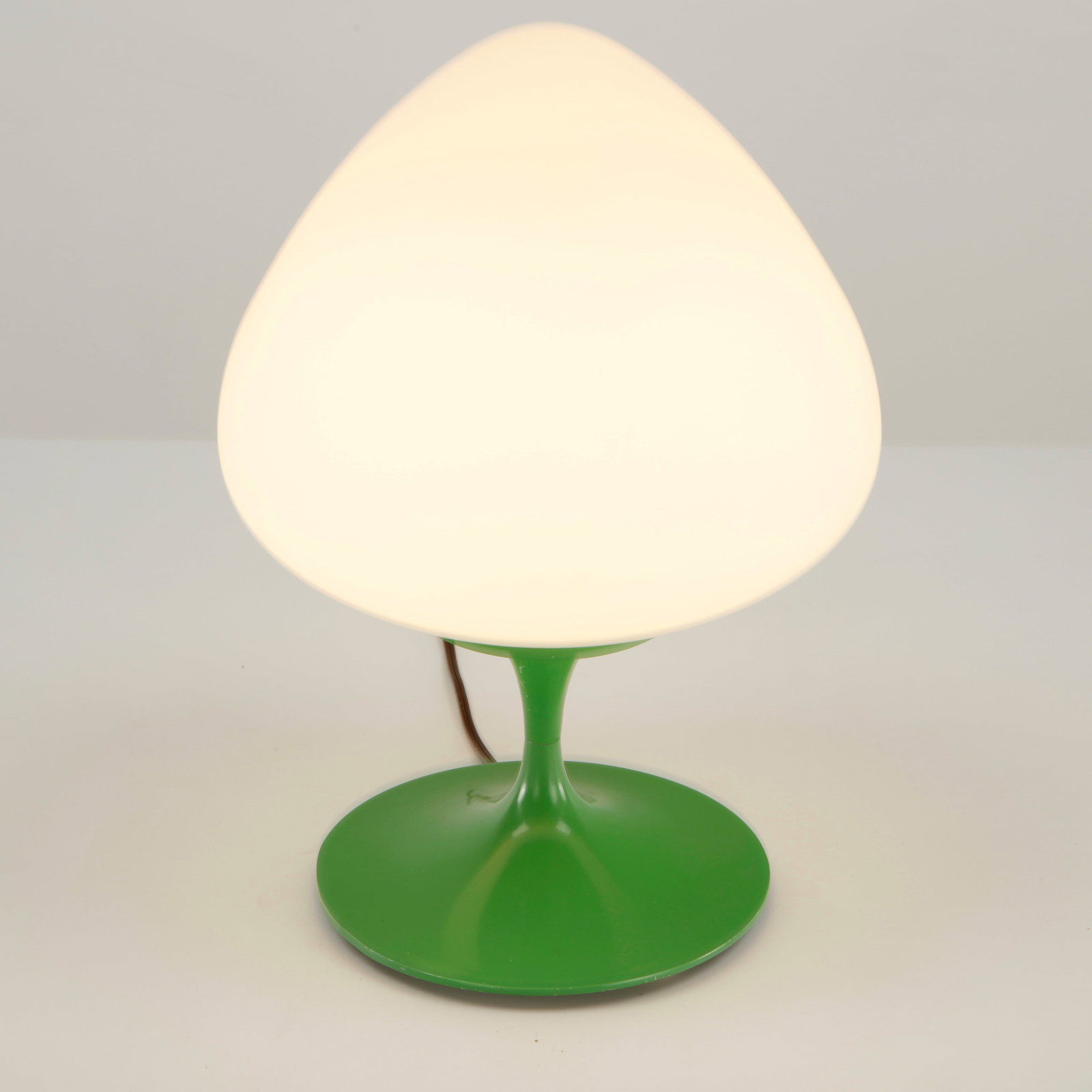 Designline, Modern Tulip Table Lamp in Meadow Green (1 of 12)