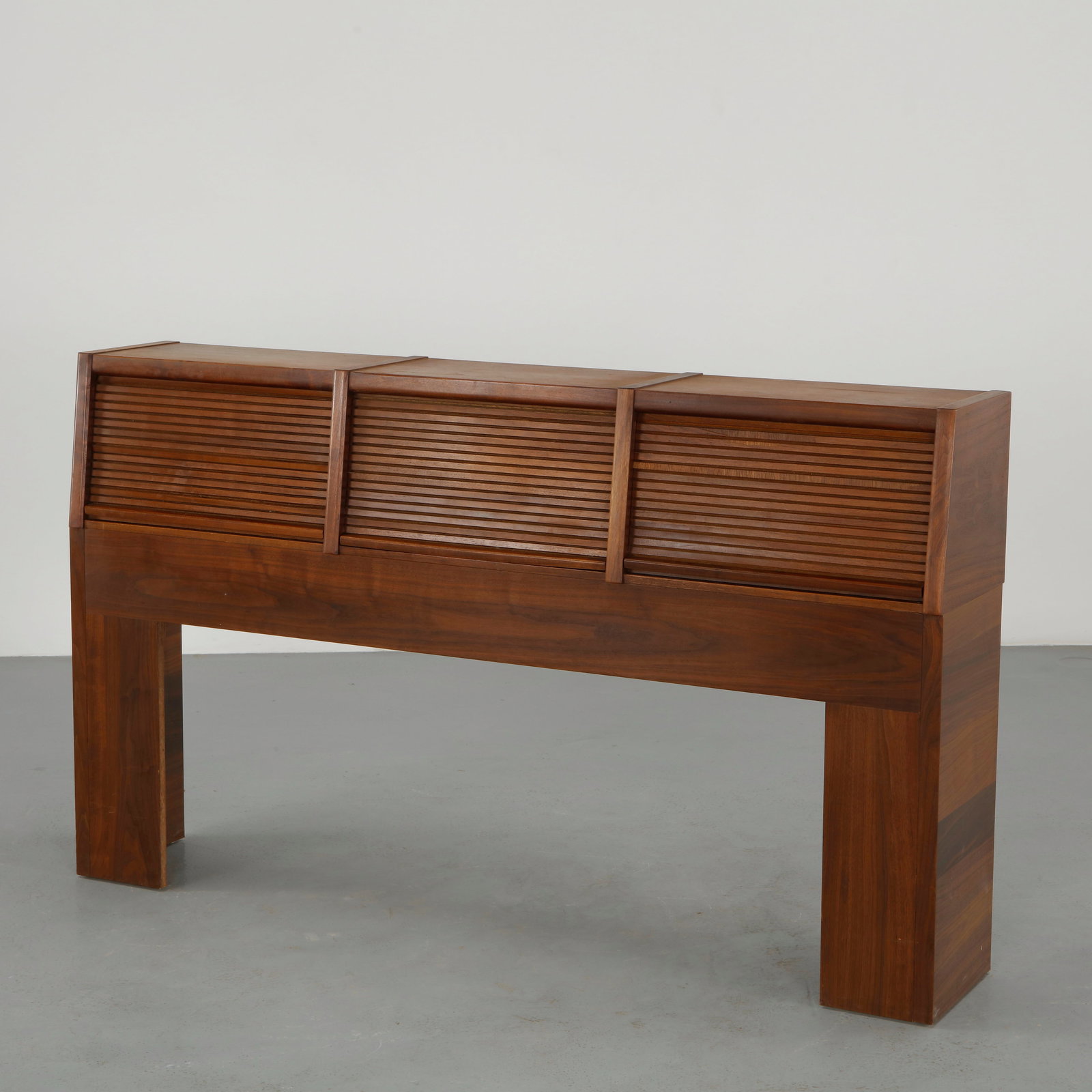 Barzilay Model BQ-2, Walnut Headboard with Tambour Sliding Doors, 1960s (1 of 16)
