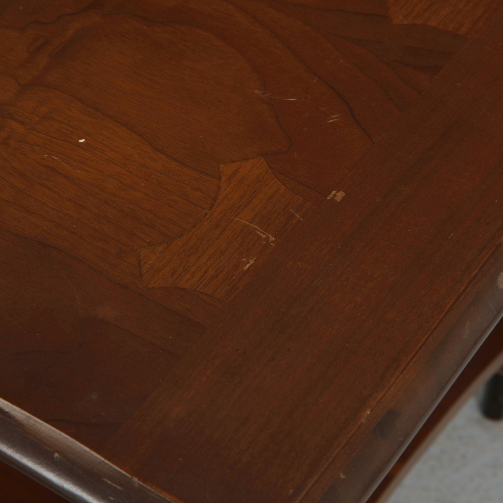 Andre Bus, Pair of Lane Acclaim Series Walnut End Tables, 1960s - 12