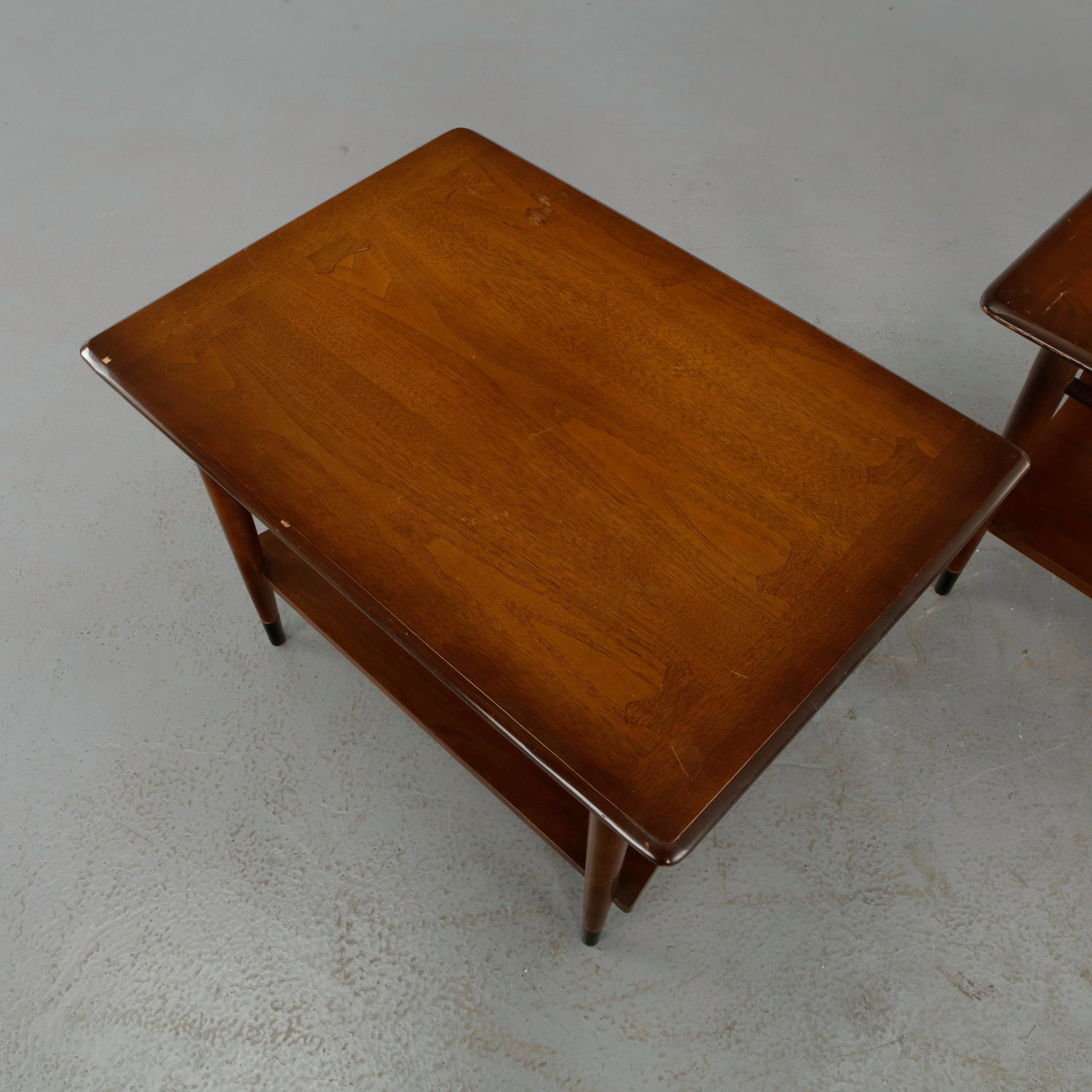 Andre Bus, Pair of Lane Acclaim Series Walnut End Tables, 1960s - 9