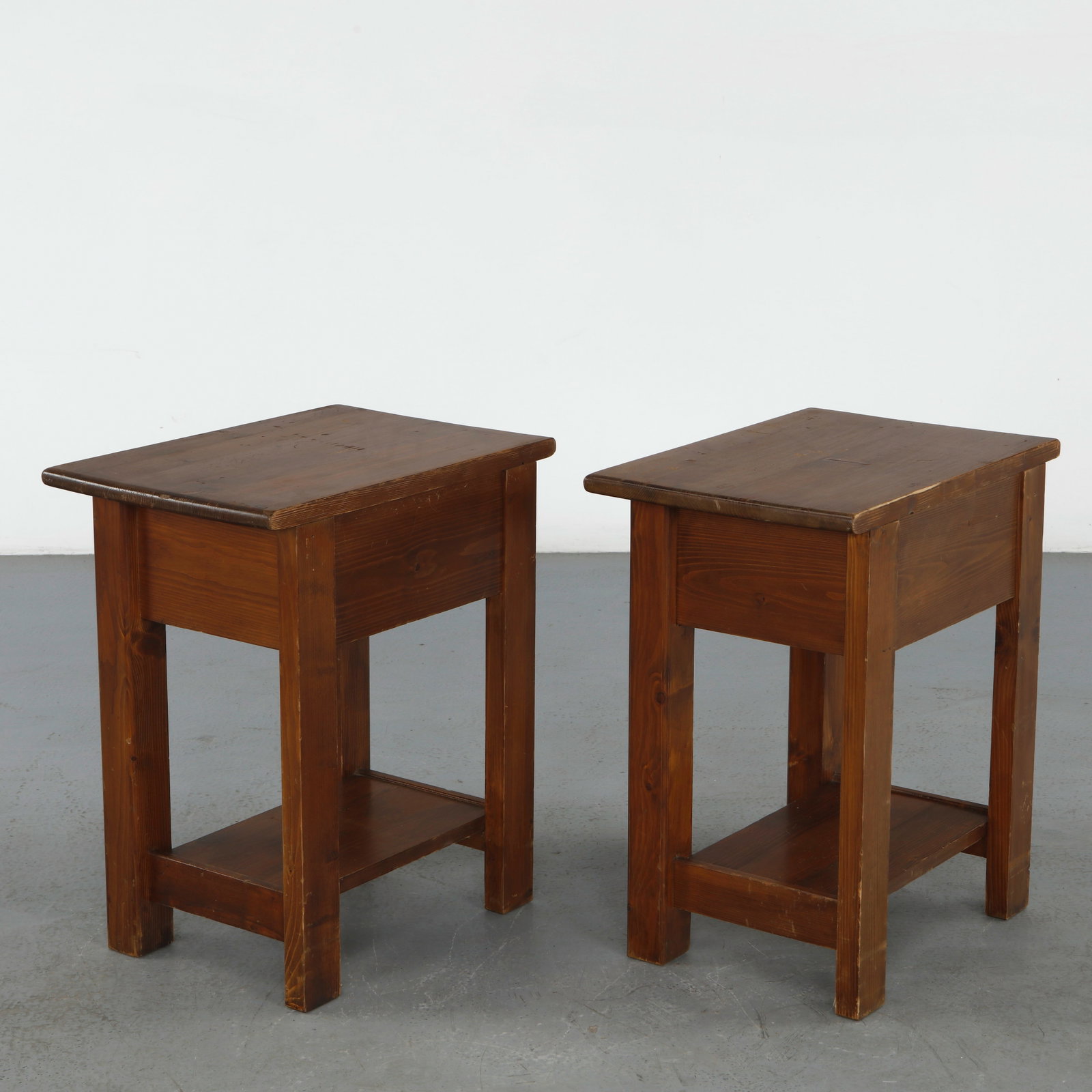 Pair of Wood Nightstands in the style of Olavi Hannien, 1960s - 7