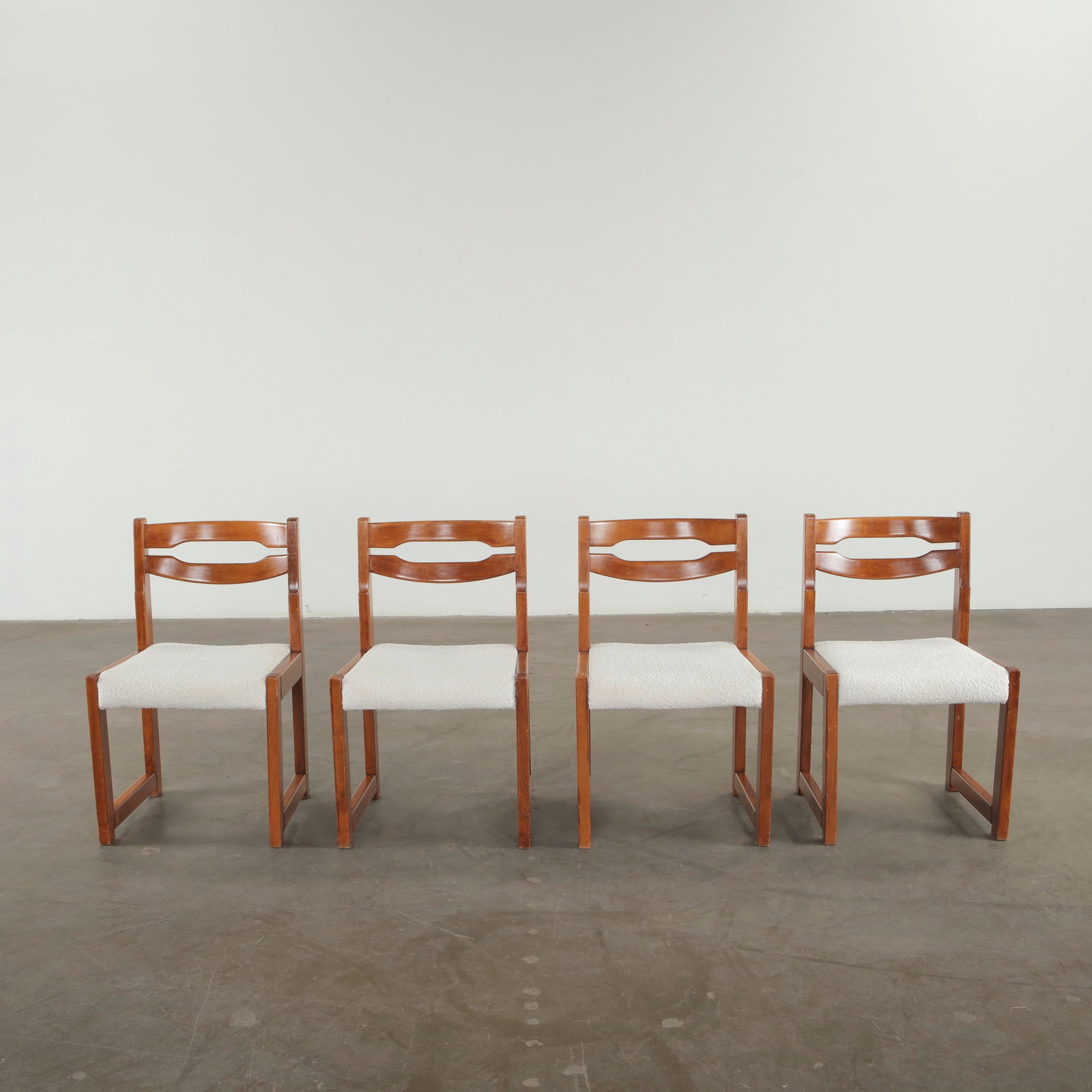 Set of Four Wool and Wood Chairs in the style of Niels Moller for J.L Moller, 1960s - 2