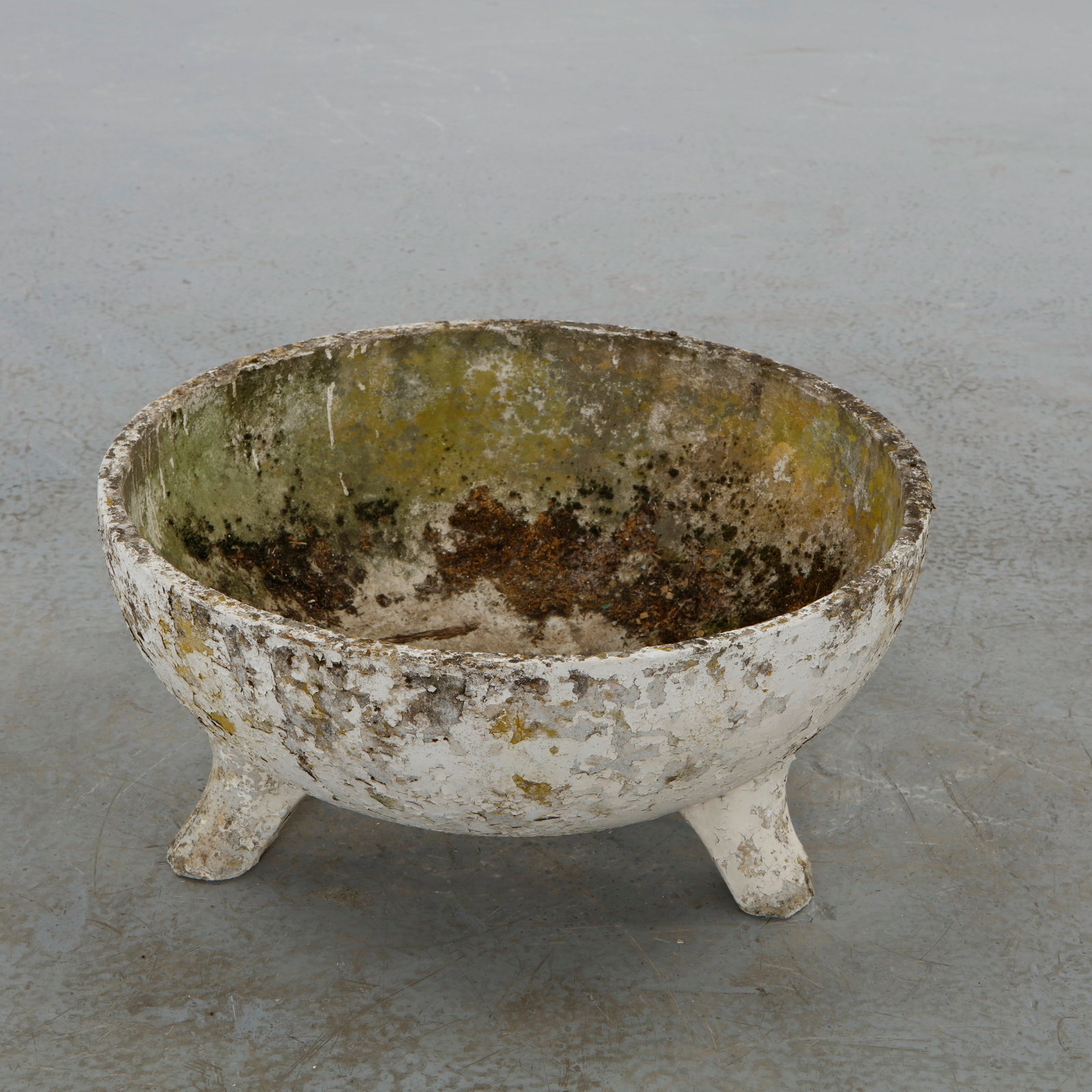 Willy Guhl, Half Caldron Planter, 1960s (1 of 11)