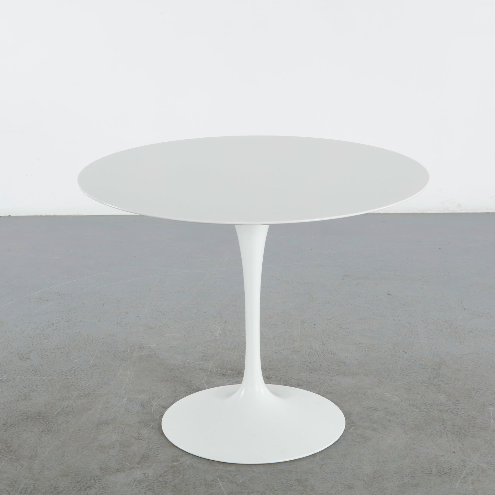 Eero Saarinen for Knoll Outdoor Dining Table (1 of 9)