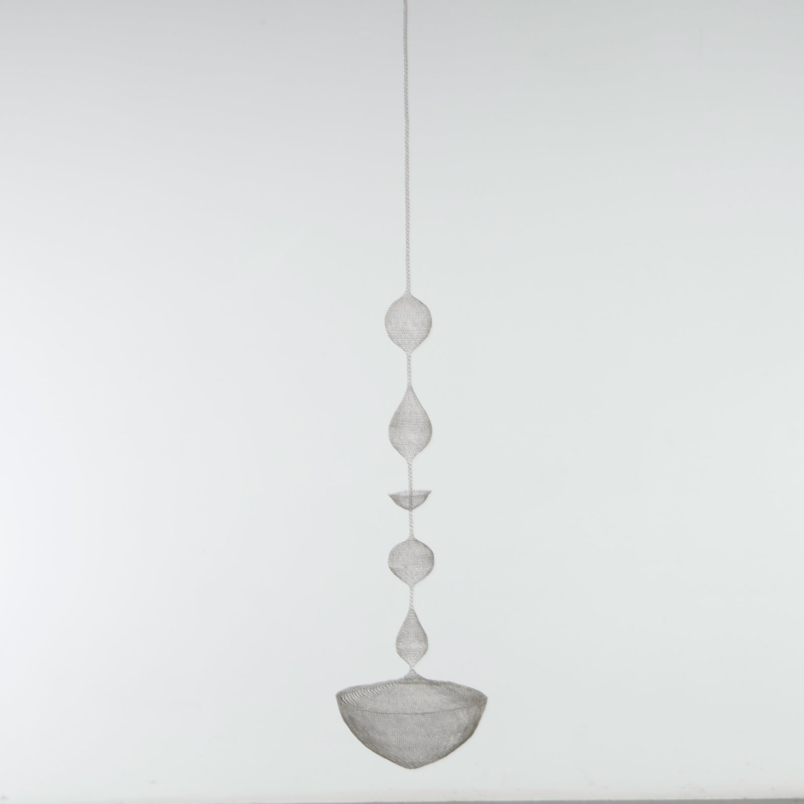 Noe Raya, Wire Sculpture (1 of 11)