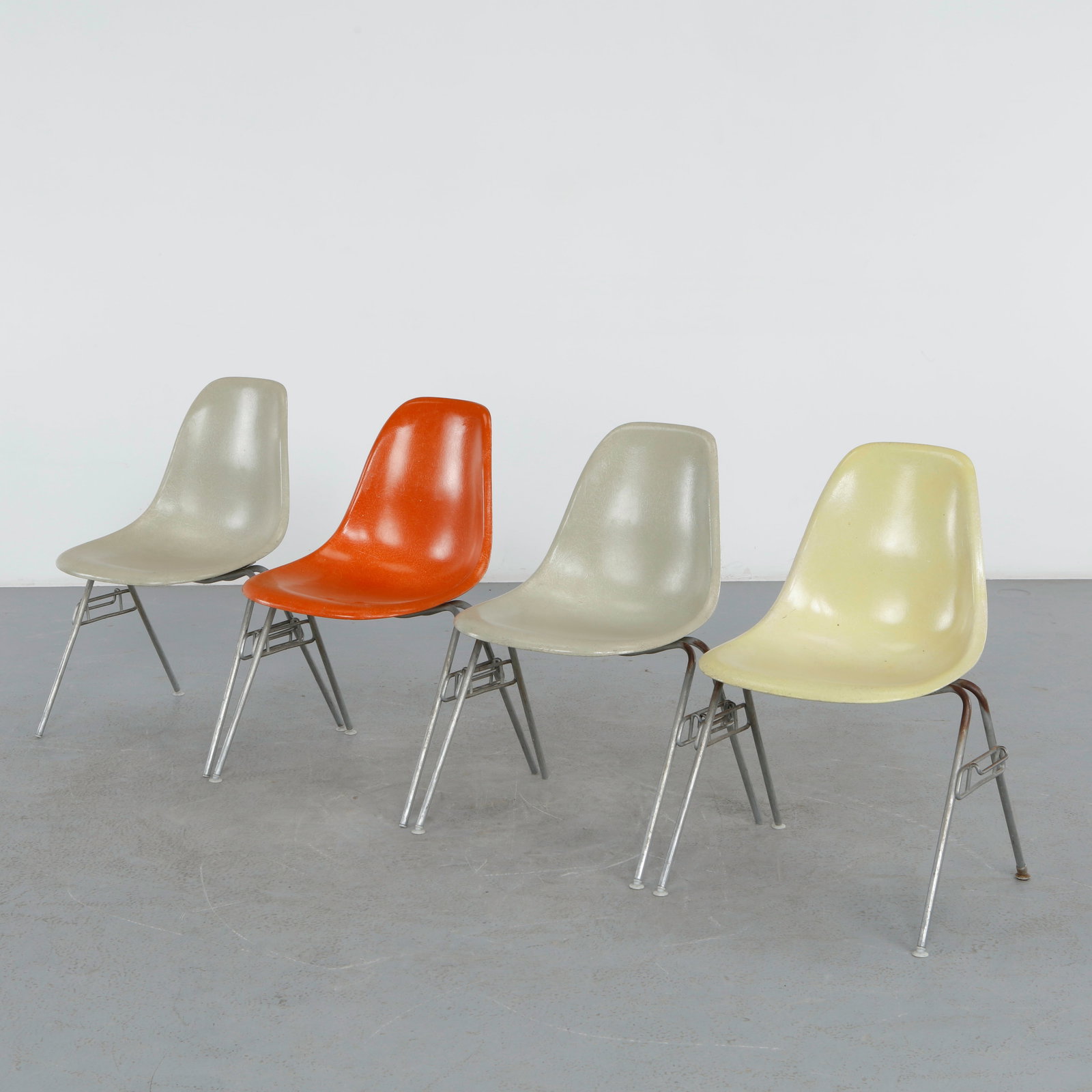 Charles and Ray Eames for Herman Miller, Set of Four Fiberglass Shell Chairs, 1960s (1 of 20)