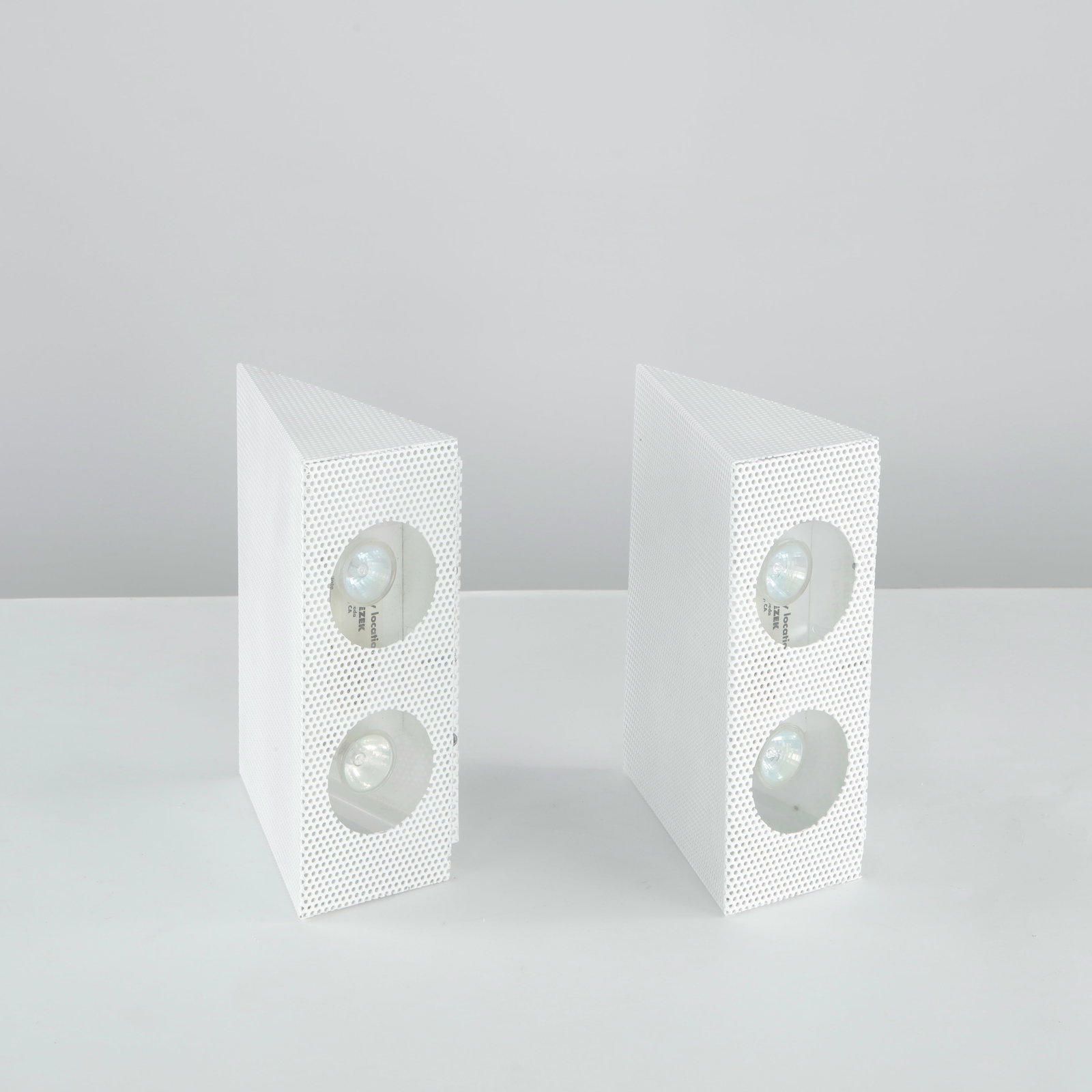 Ron Rezek, Pair of Postmodern Wall Sconces, 1970s (1 of 13)