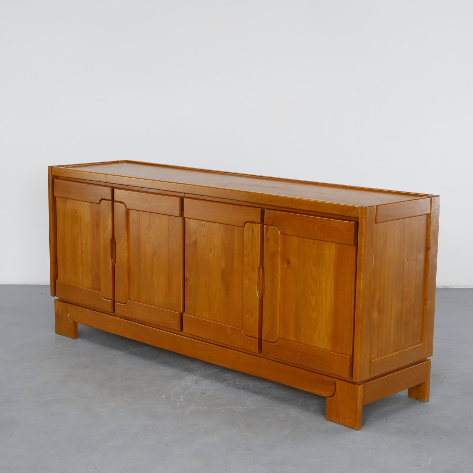 Maison Regain, Elm Sideboard, 1960s (1 of 20)