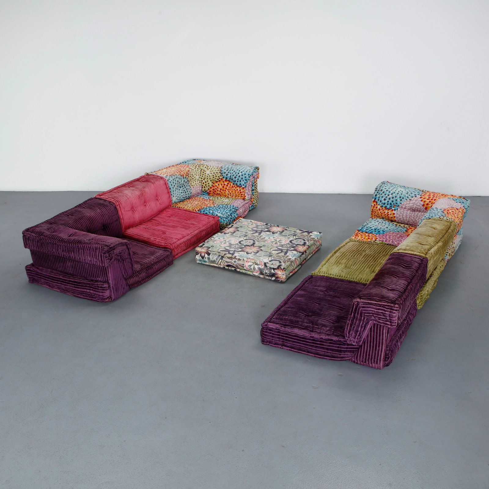 Hans Hopfer for Roche Bobois, 13-Piece Missoni Mah Jong Modular Sofa, 2000s - 8