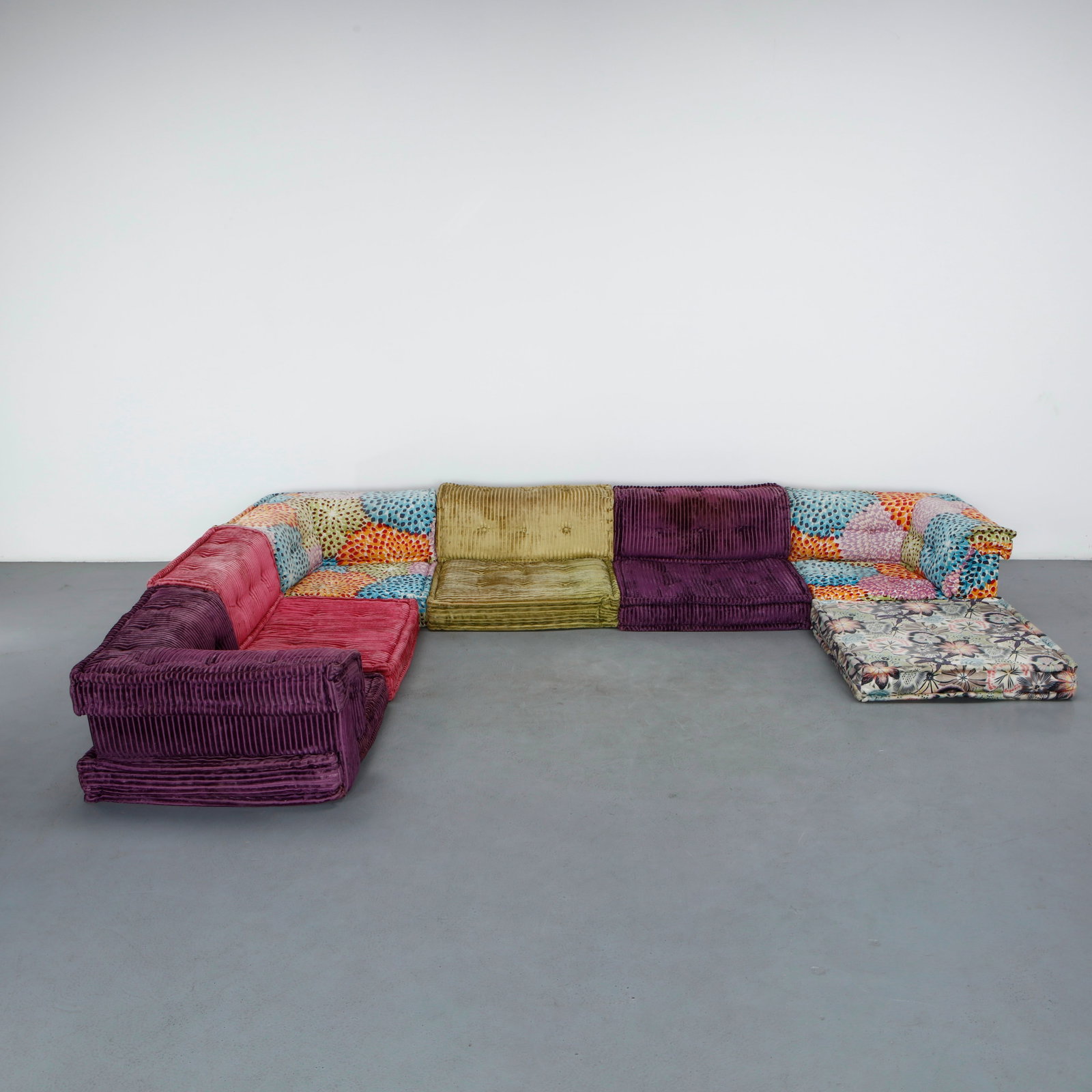 Hans Hopfer for Roche Bobois, 13-Piece Missoni Mah Jong Modular Sofa, 2000s - 9