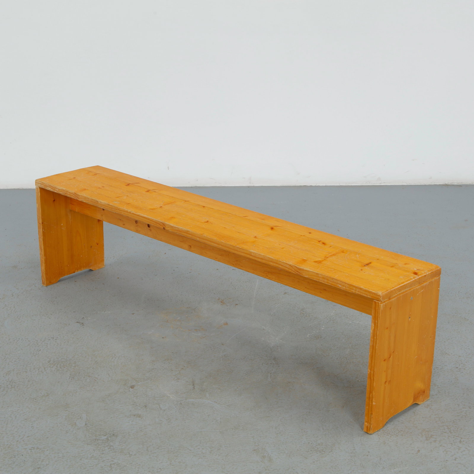 Charlotte Perriand for Les Arcs 1600, Pine Bench, 1960s (1 of 12)