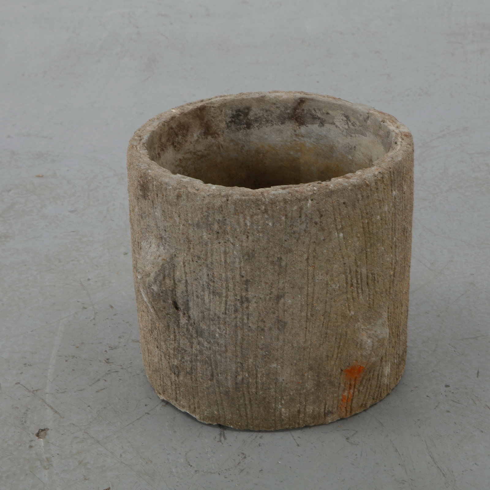 Round Faux Bois Planter, 1960s (1 of 11)