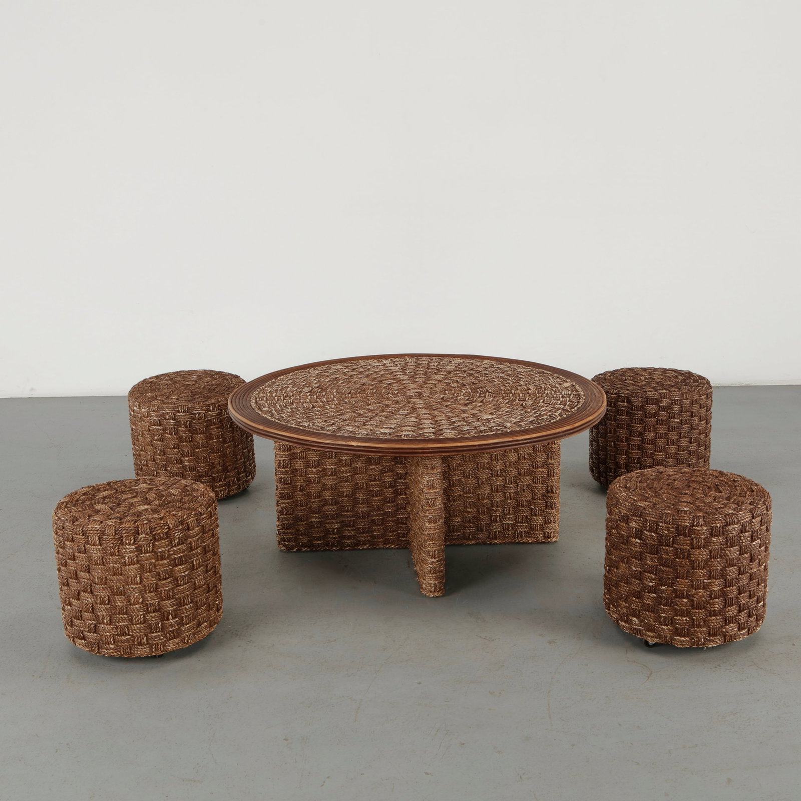Organic Low Table with Four Handwoven Stools in the Style of Audoux Minet, 1960s (1 of 20)