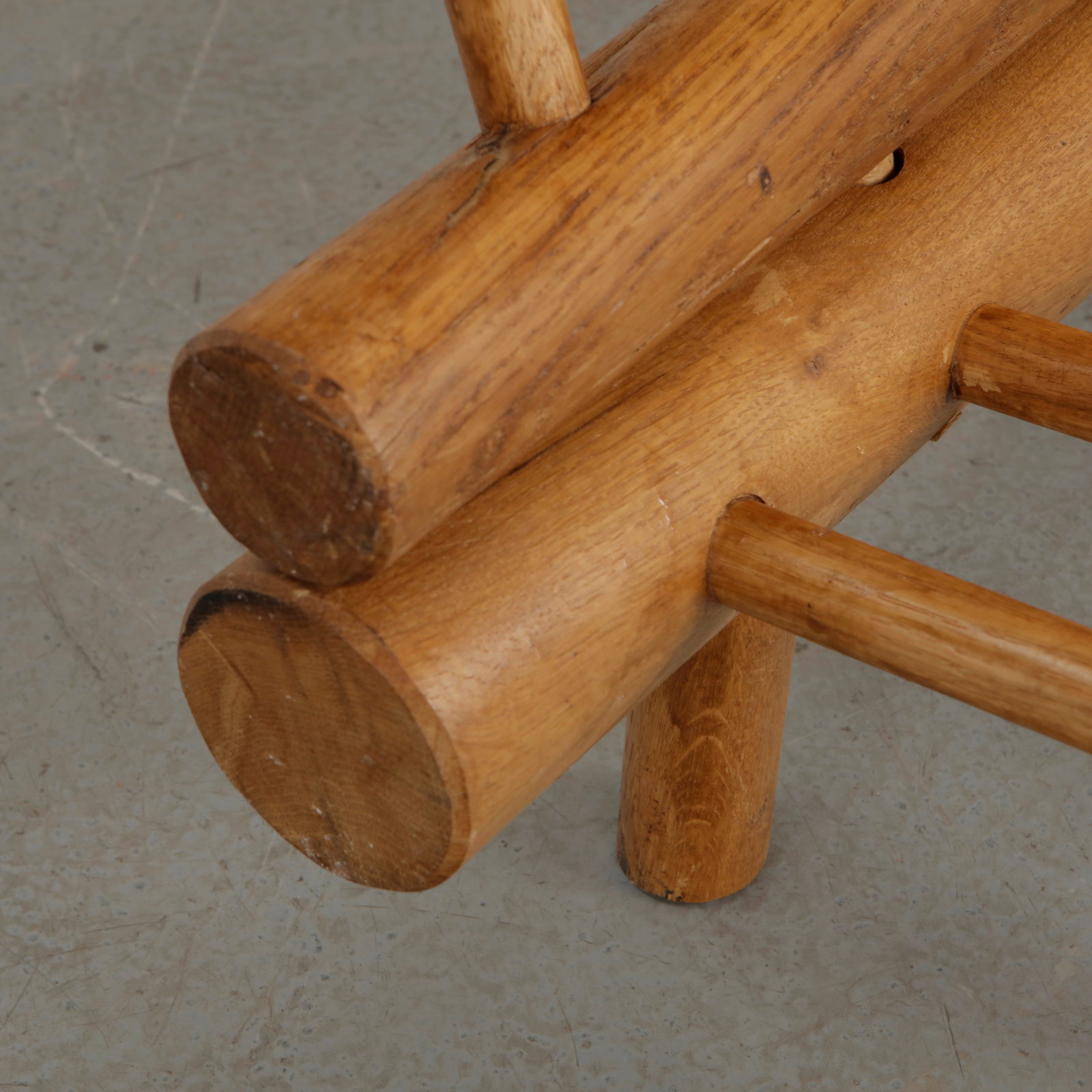 Charlotte Perriand, Pair of La Cachette Oak Fireside Chairs, 1960s - 11