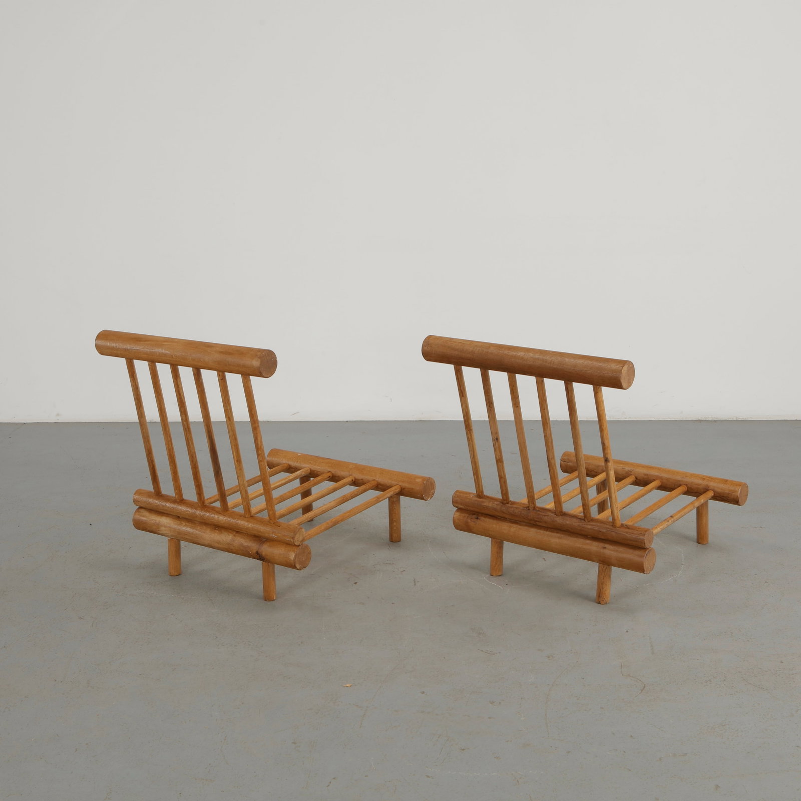Charlotte Perriand, Pair of La Cachette Oak Fireside Chairs, 1960s - 6