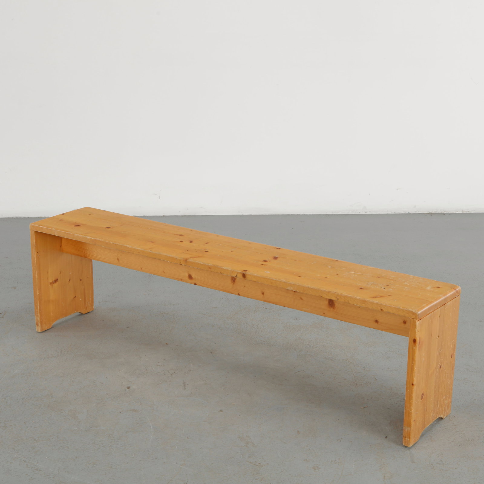 Charlotte Perriand for Les Arcs 1600, Pine Bench, 1960s (1 of 12)