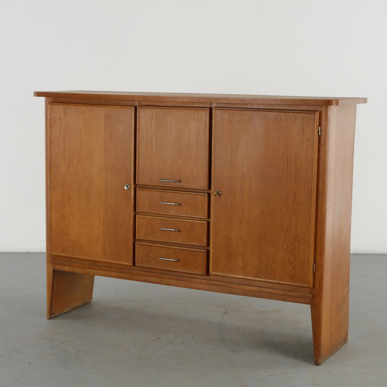 Rene Gabriel for Edition Lieuvin, RG202 Oak Sideboard, 1946 (1 of 19)
