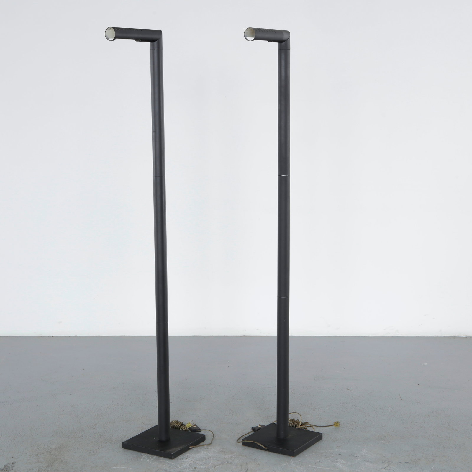 Pair of Mid-Century Metal Tube Floor Lamps, 1970s (1 of 20)