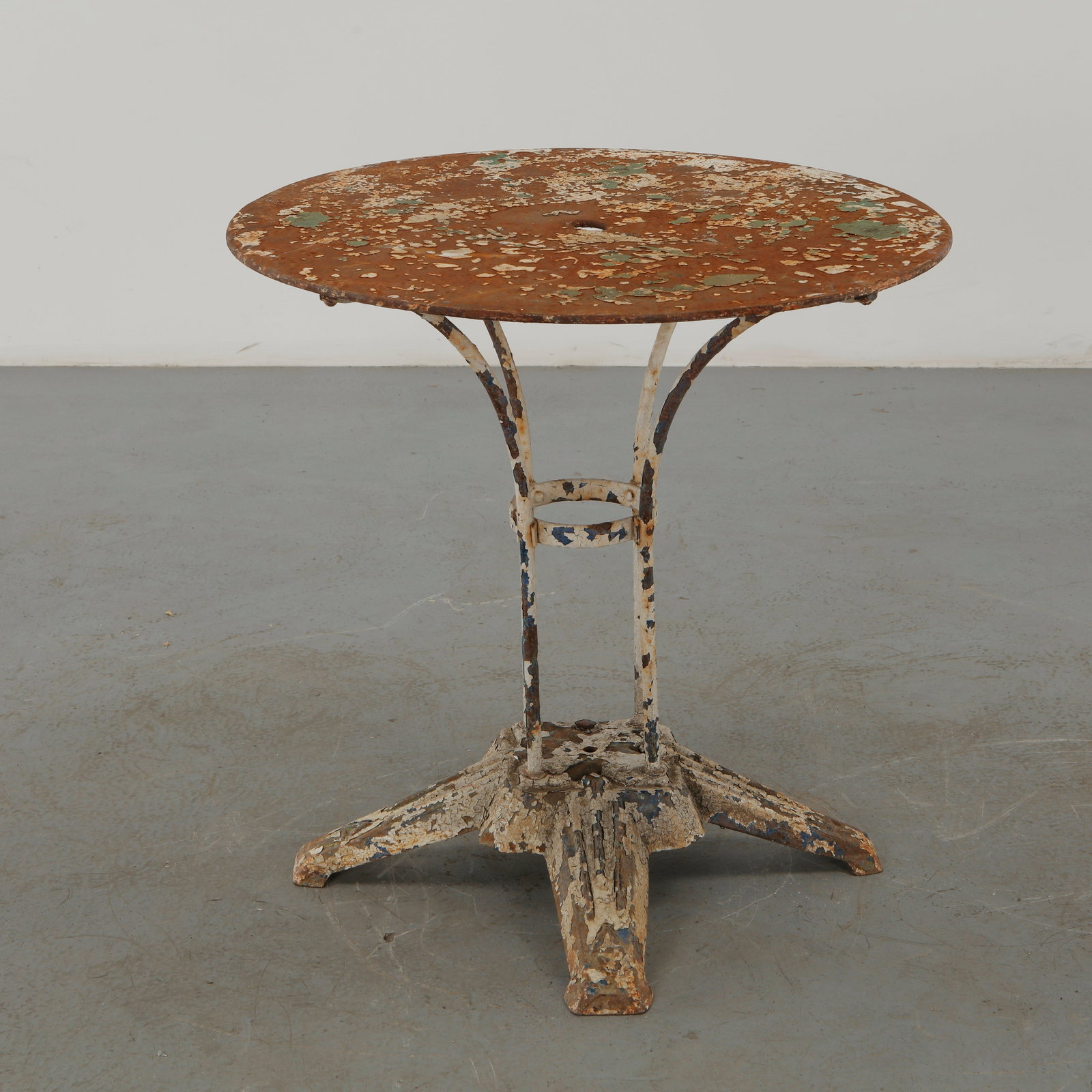 French Modernist Round Garden Table, 1960s - 3