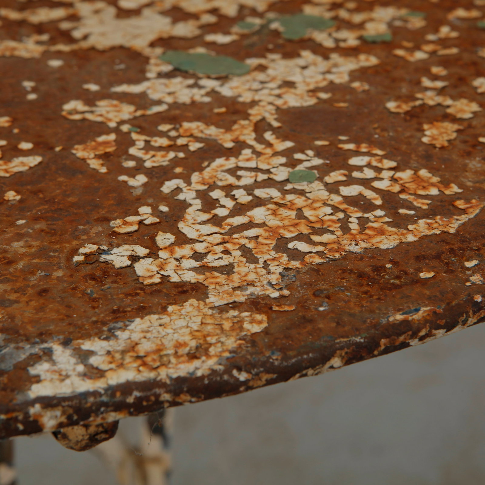 French Modernist Round Garden Table, 1960s - 9