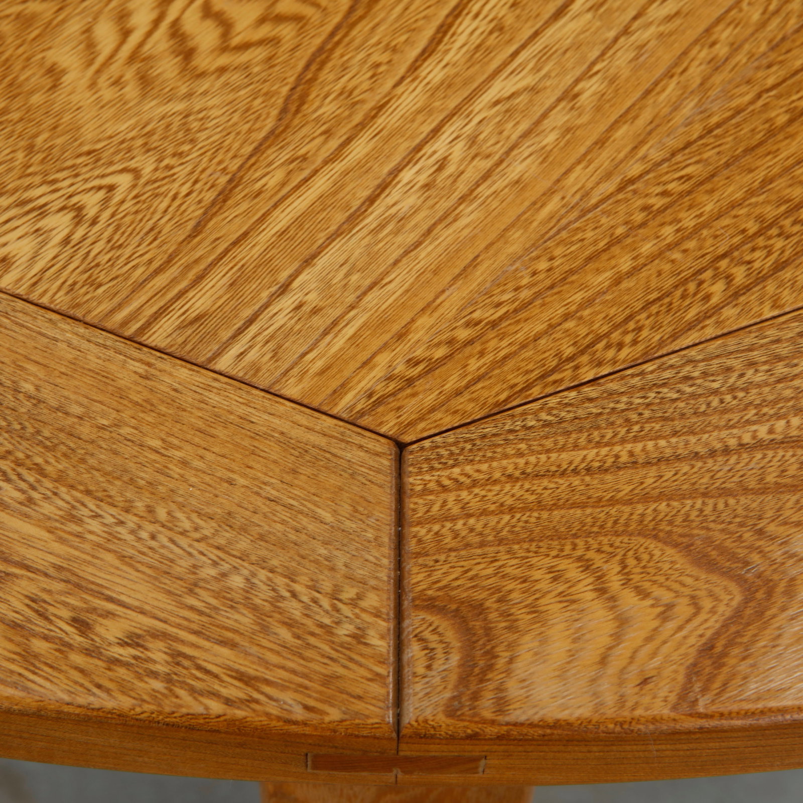 Round Extendable Dining Table, 1960s - 11