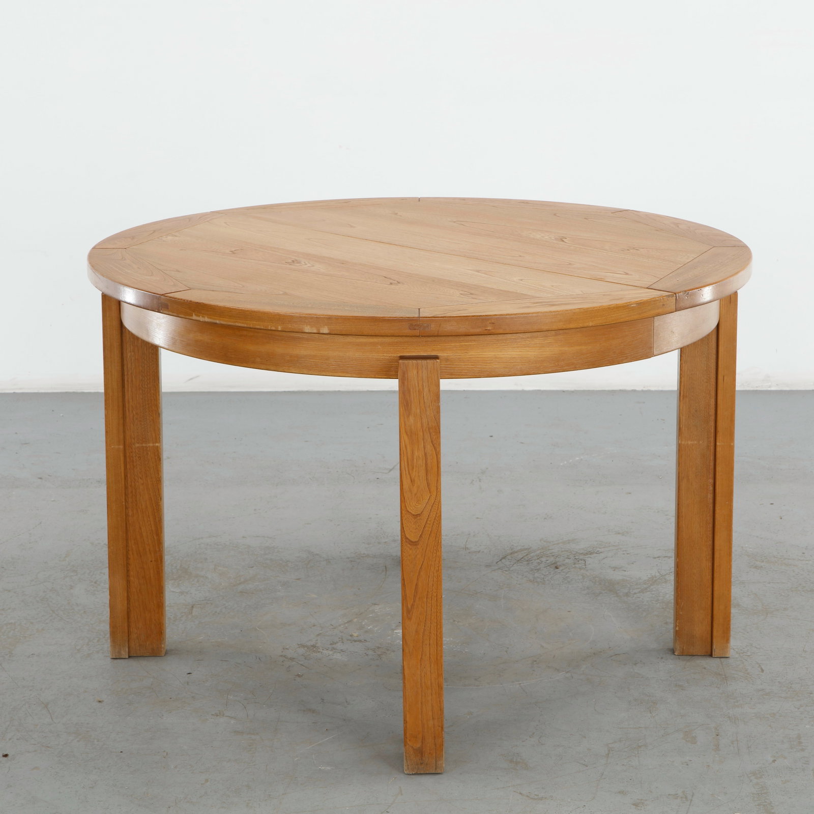 Round Extendable Dining Table, 1960s (1 of 16)