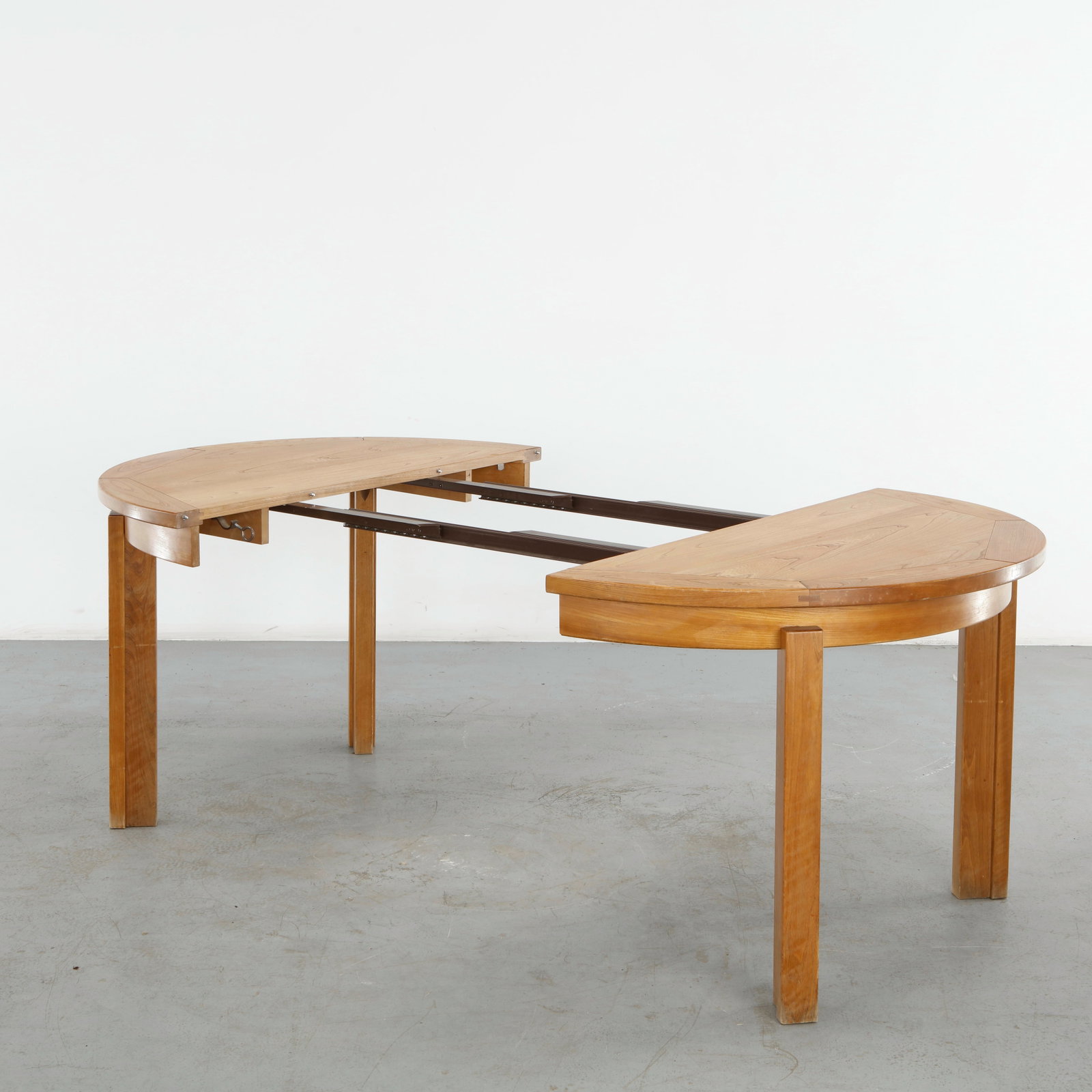 Round Extendable Dining Table, 1960s - 4