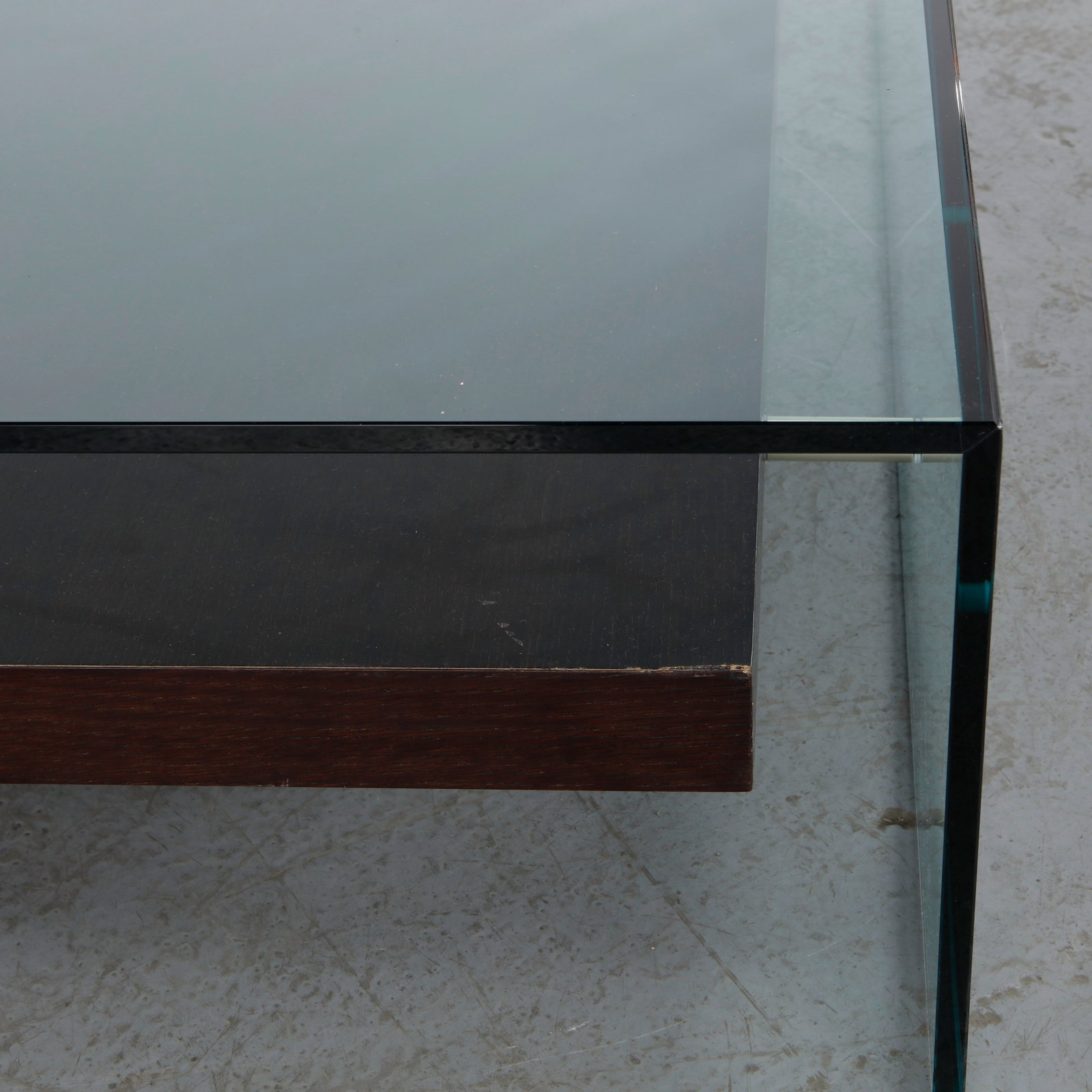 Glassissimo, two-tiered Graffetta Coffee Table - 12