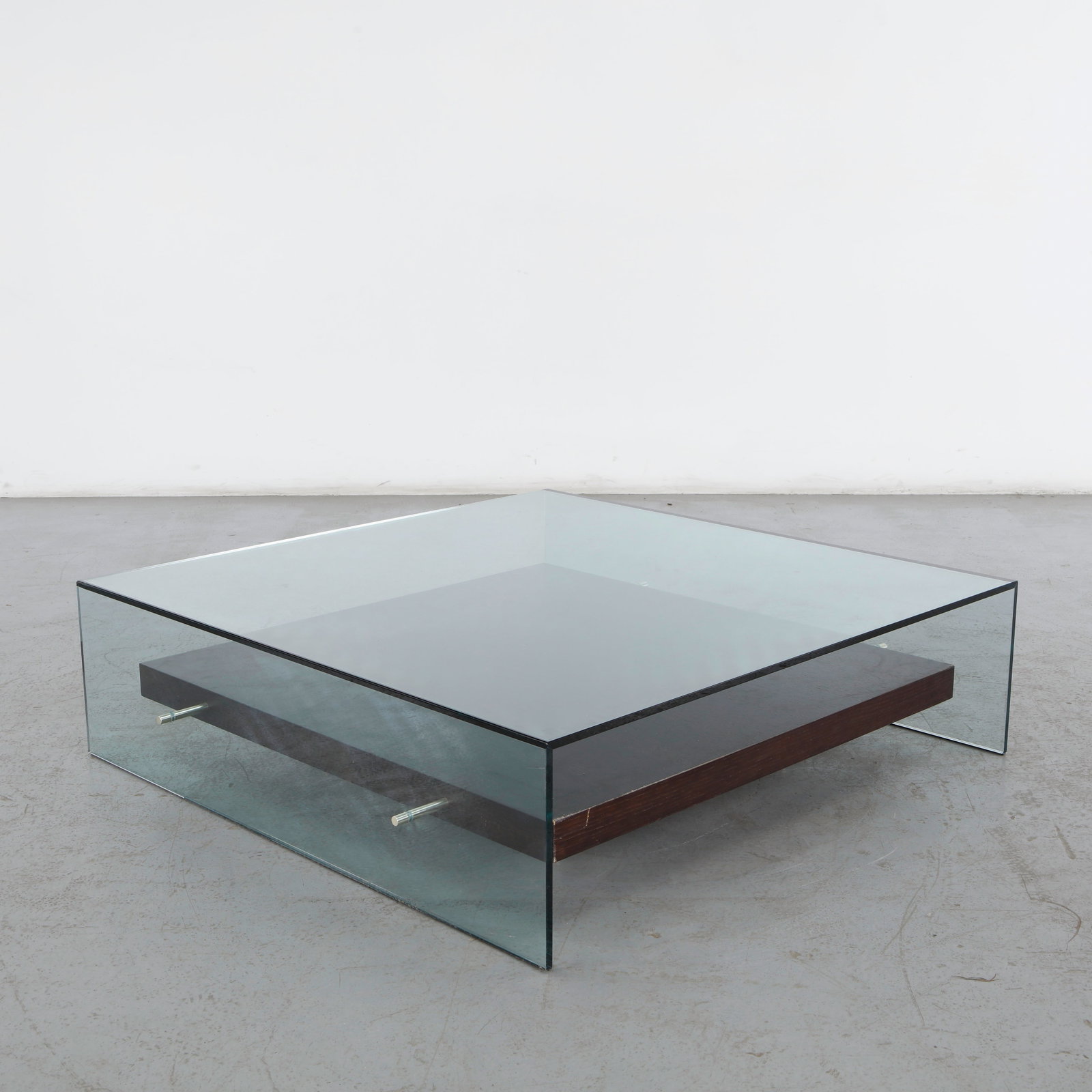 Glassissimo, two-tiered Graffetta Coffee Table (1 of 13)