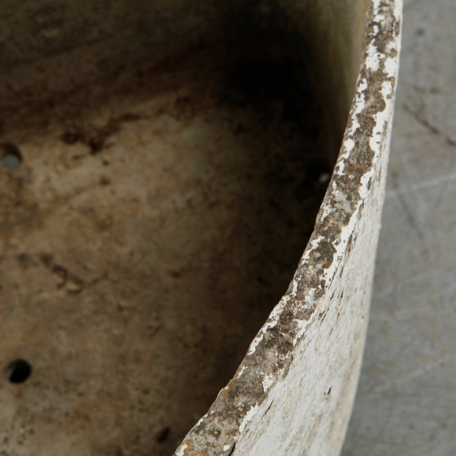 Willy Guhl, Triangular Planter, 1960s - 12