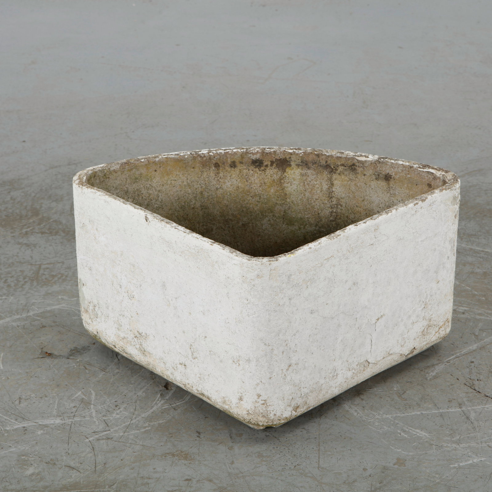 Willy Guhl, Triangular Planter, 1960s - 2