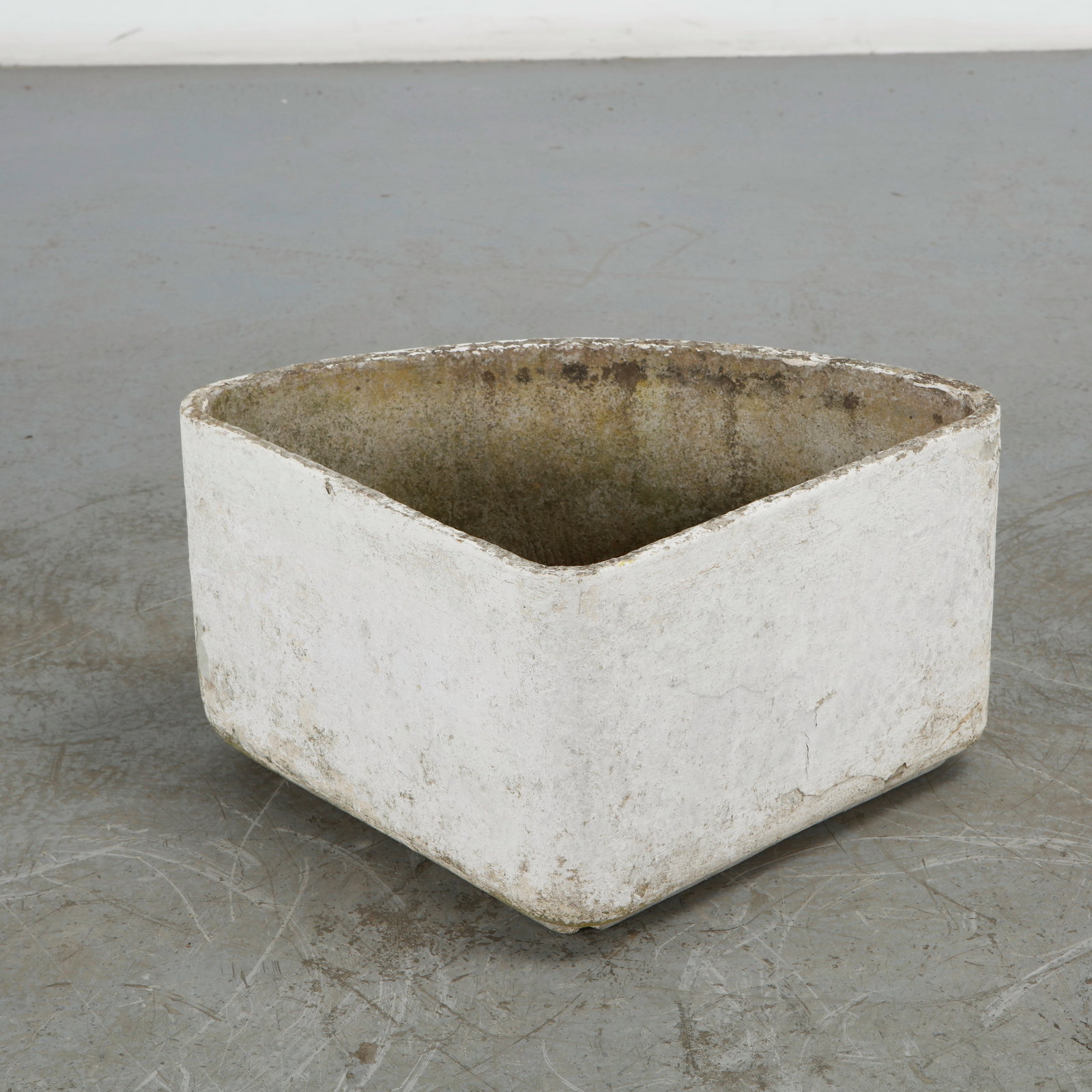 Willy Guhl, Triangular Planter, 1960s - 9