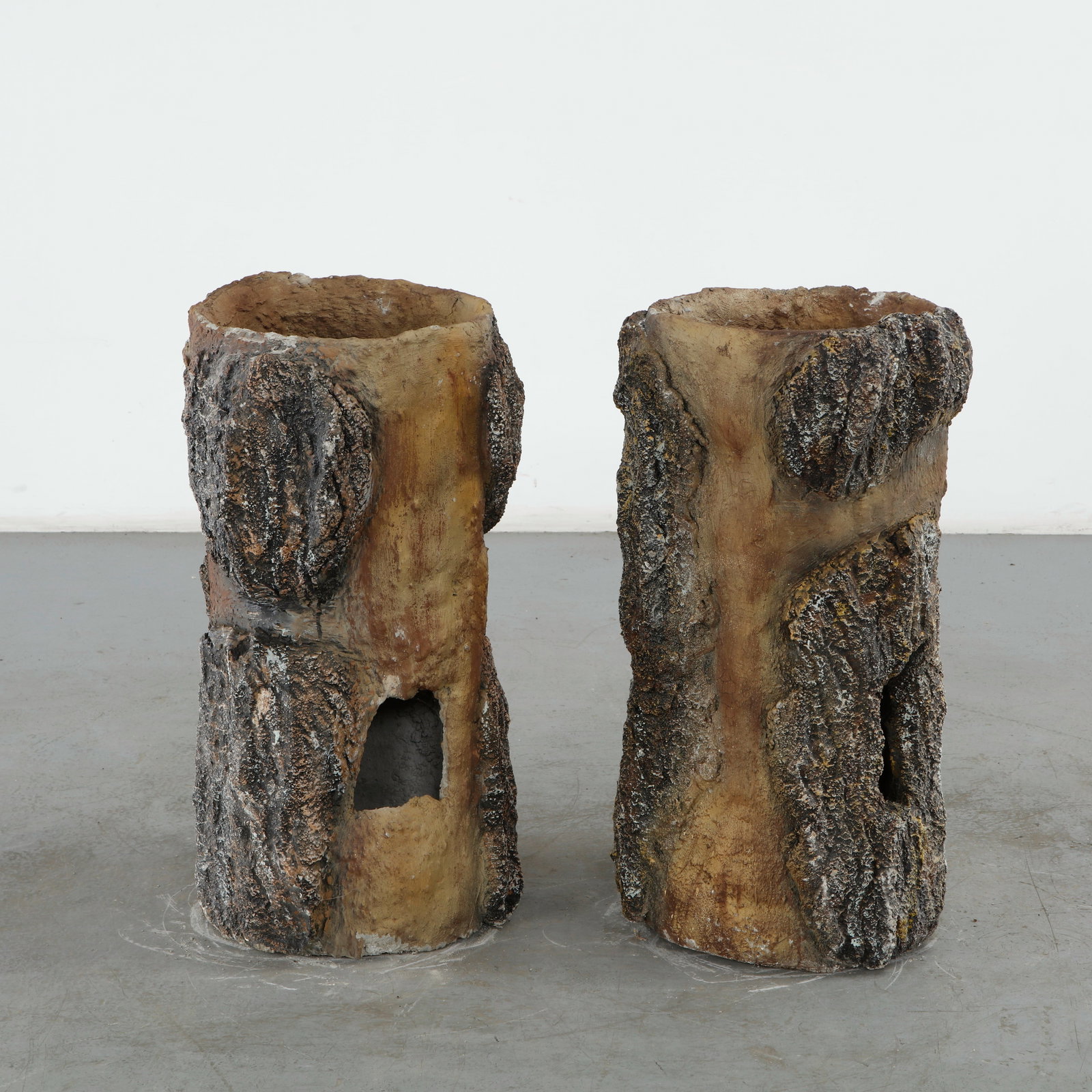 Pair of Faux Bois Large Planters, 1960s (1 of 17)