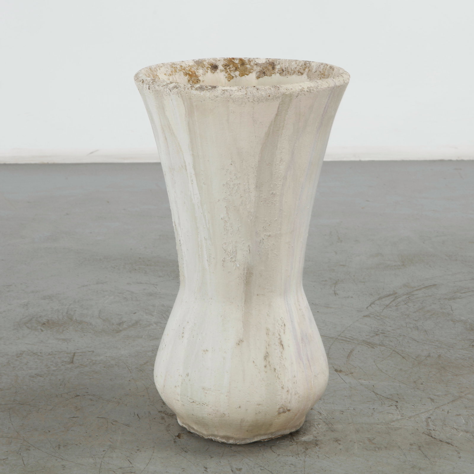 Fluted Hourglass Stone Urn, 1960s (1 of 13)