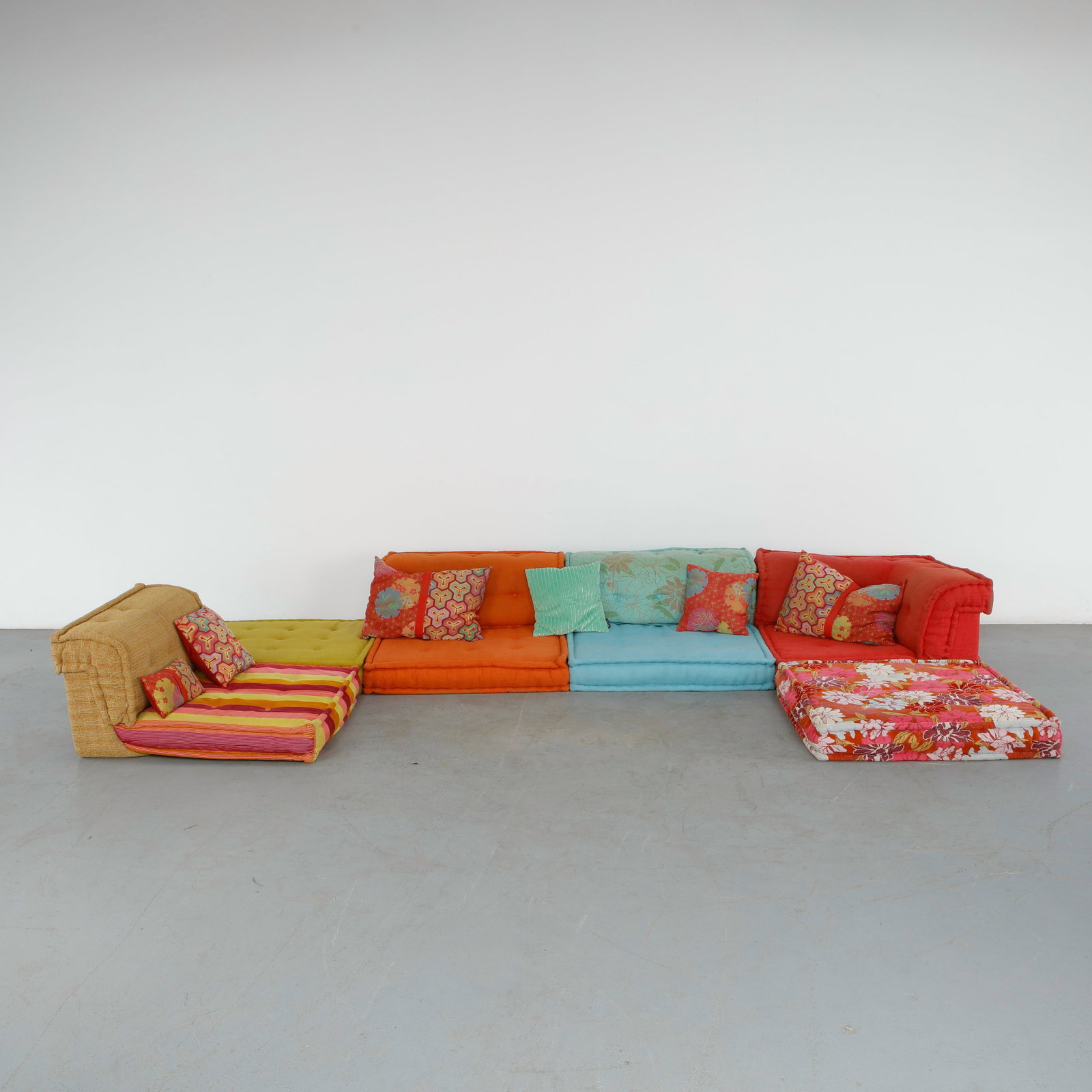 Hans Hopfer for Roche Bobois, 10-Piece Mah Jong Modular Sofa (1 of 15)