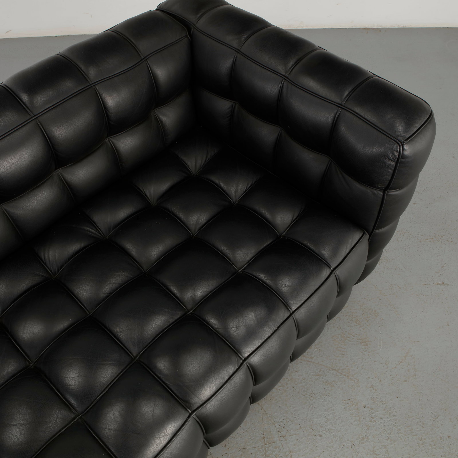 Josef Hoffmann, Black Leather Kubus Sofa - 10