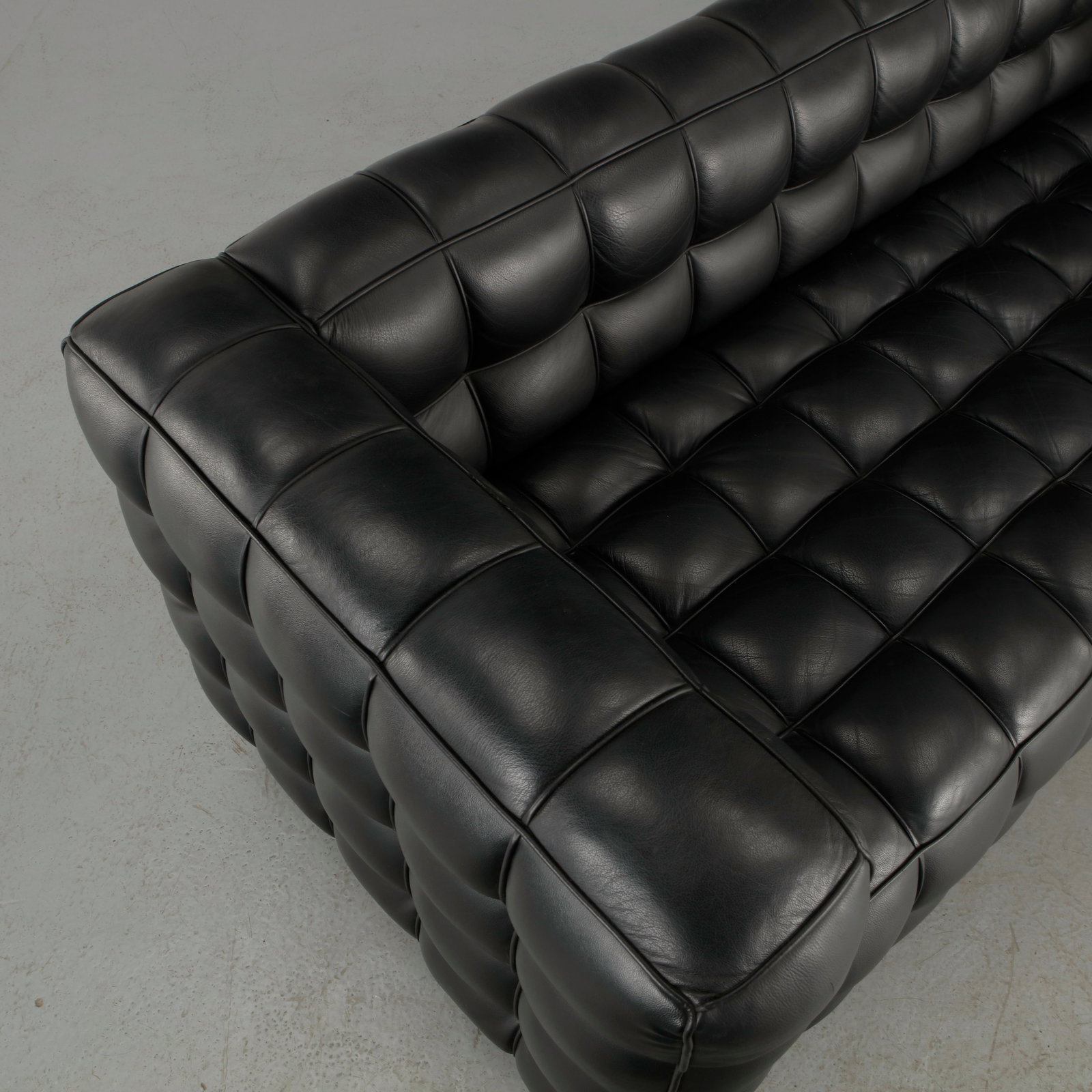 Josef Hoffmann, Black Leather Kubus Sofa - 9