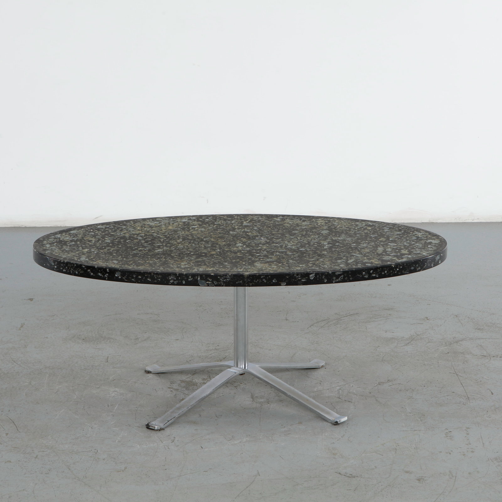 Oval Epoxy Resin Coffee Table, 1960s (1 of 13)