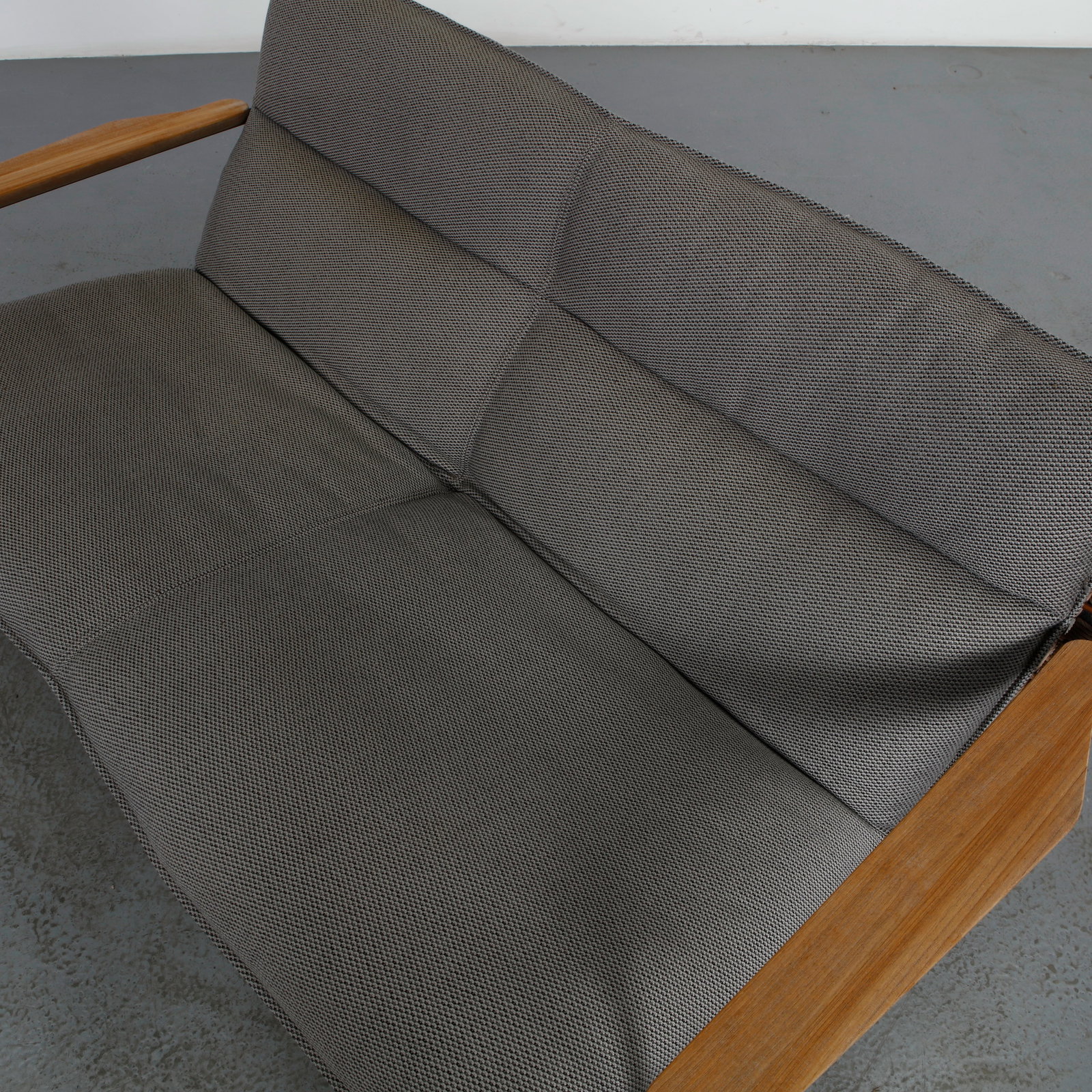 Gloster, Zenith Two-Seater Sofa - 10