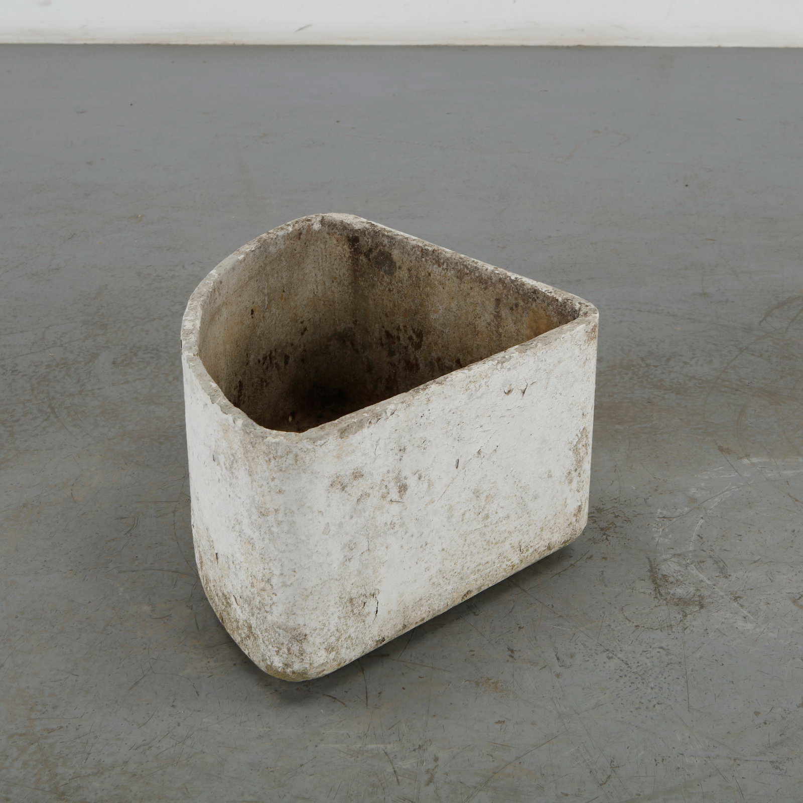 Willy Guhl, Triangular Planter, 1960s - 7