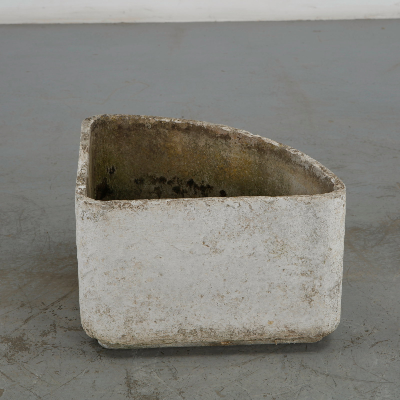Willy Guhl, Triangular Planter, 1960s - 2