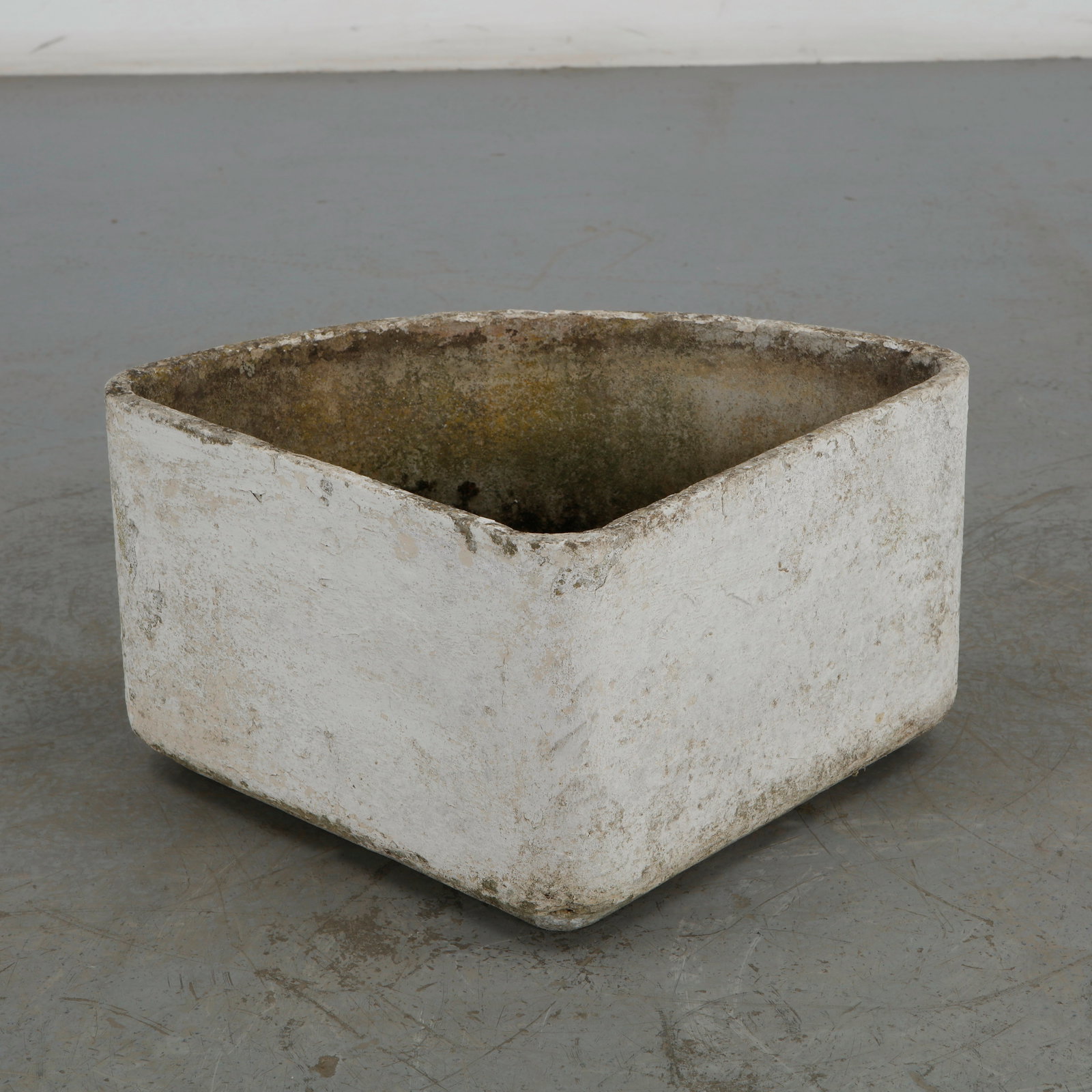 Willy Guhl, Triangular Planter, 1960s - 9