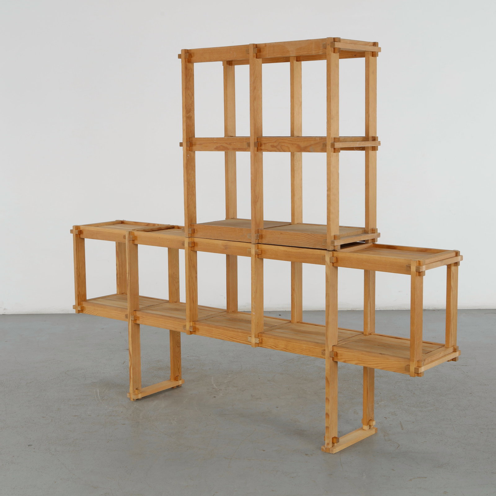 Pierre Gautier Delaye, Pine Bookshelf, 1960s: This pine shelving unit bookshelf by Pierre Gautier-Delaye is a masterpiece of 1960s French mid-century modern design. Gautier-Delaye was celebrated for his clean, architectural approach to solid