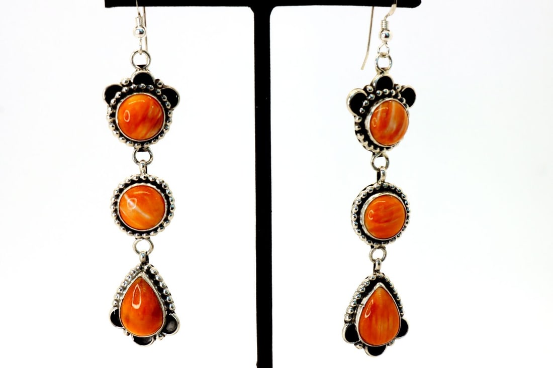 Navajo Master Silversmith Bahe Abelline Spiny Oyster Earrings (1 of 5)